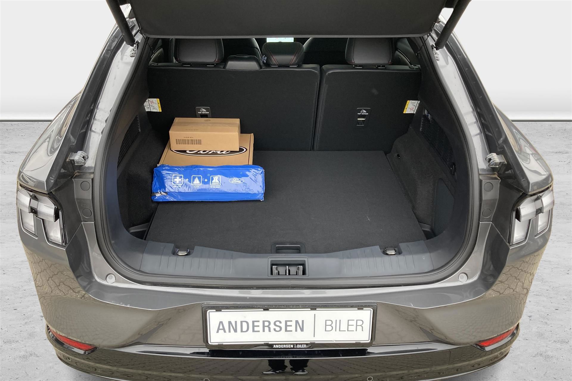 Billede af Ford Mustang Mach-E EL SR Premium AWD 269HK 5d Aut.