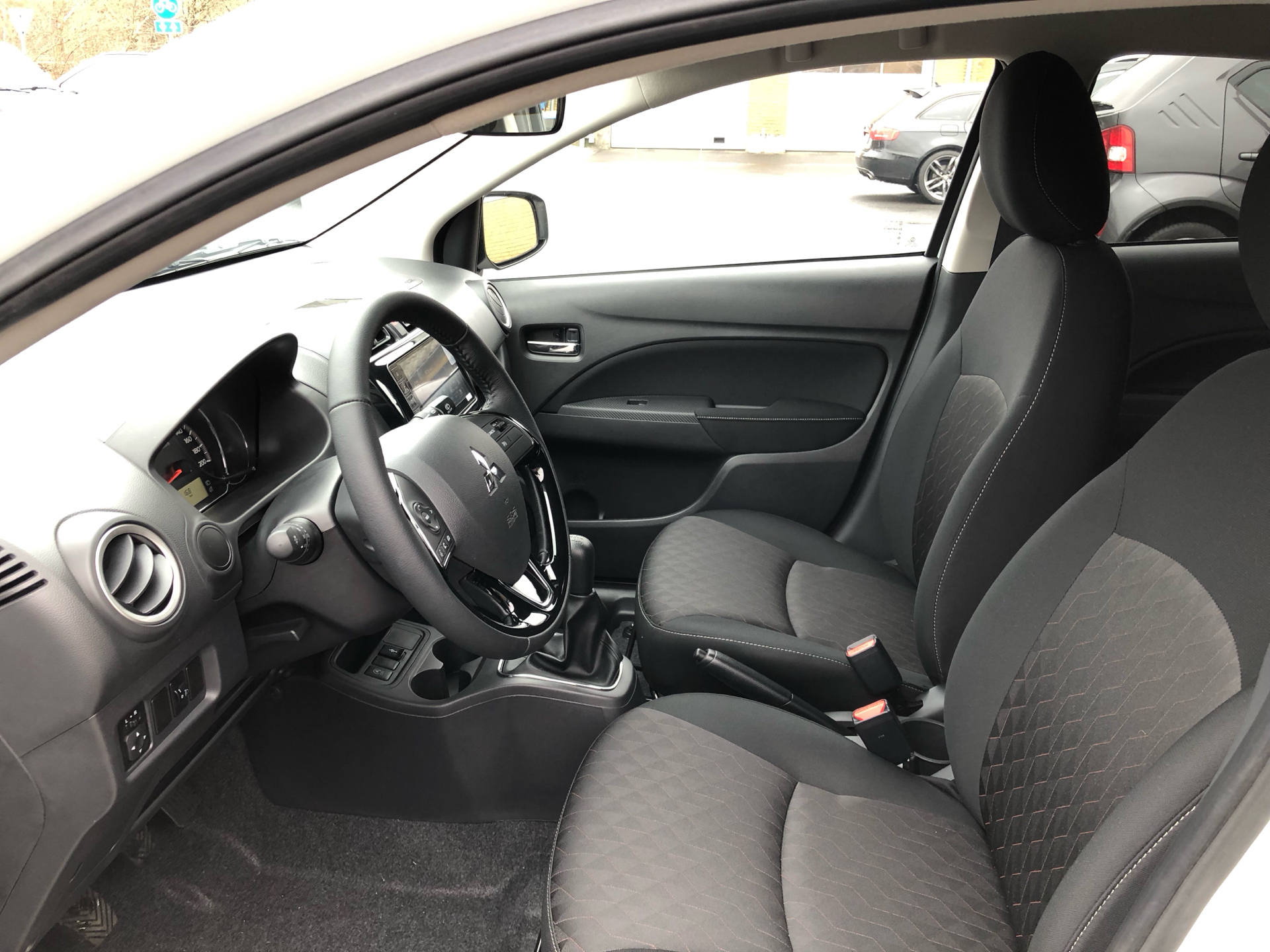 Billede af Mitsubishi Space Star 1,2 Cosmic AS&G 71HK 5d