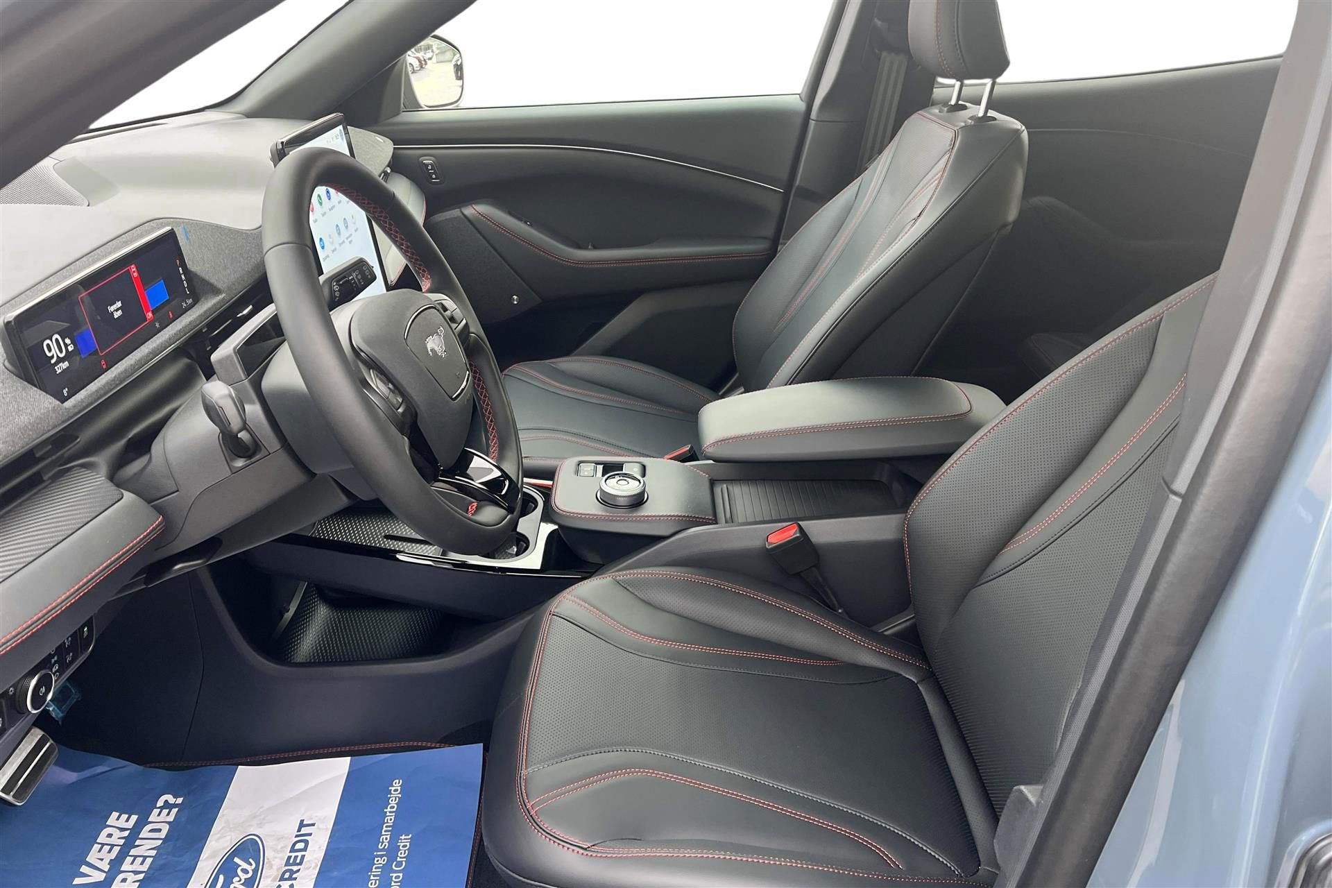 Billede af Ford Mustang Mach-E EL SR Premium AWD 269HK 5d Trinl. Gear