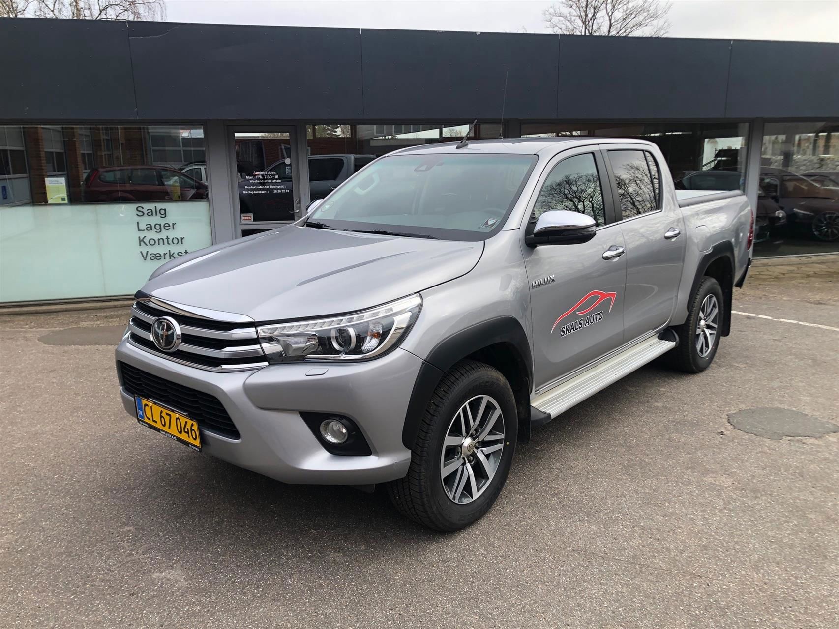 Billede af Toyota HiLux Dobb.Kab. 2,4 D-4D T4 4x4 150HK DobKab 6g Aut.