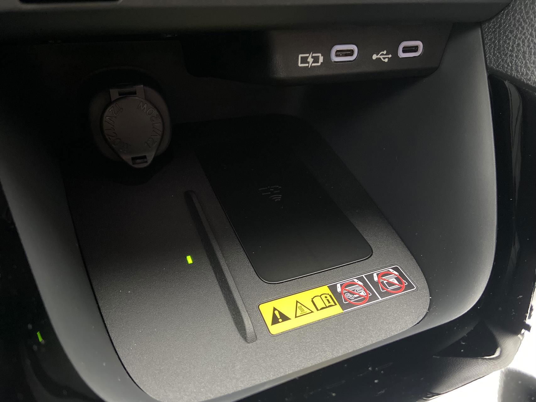 Billede af Toyota Yaris 1,5 Hybrid Executive Technology Plus 130HK 5d Trinl. Gear