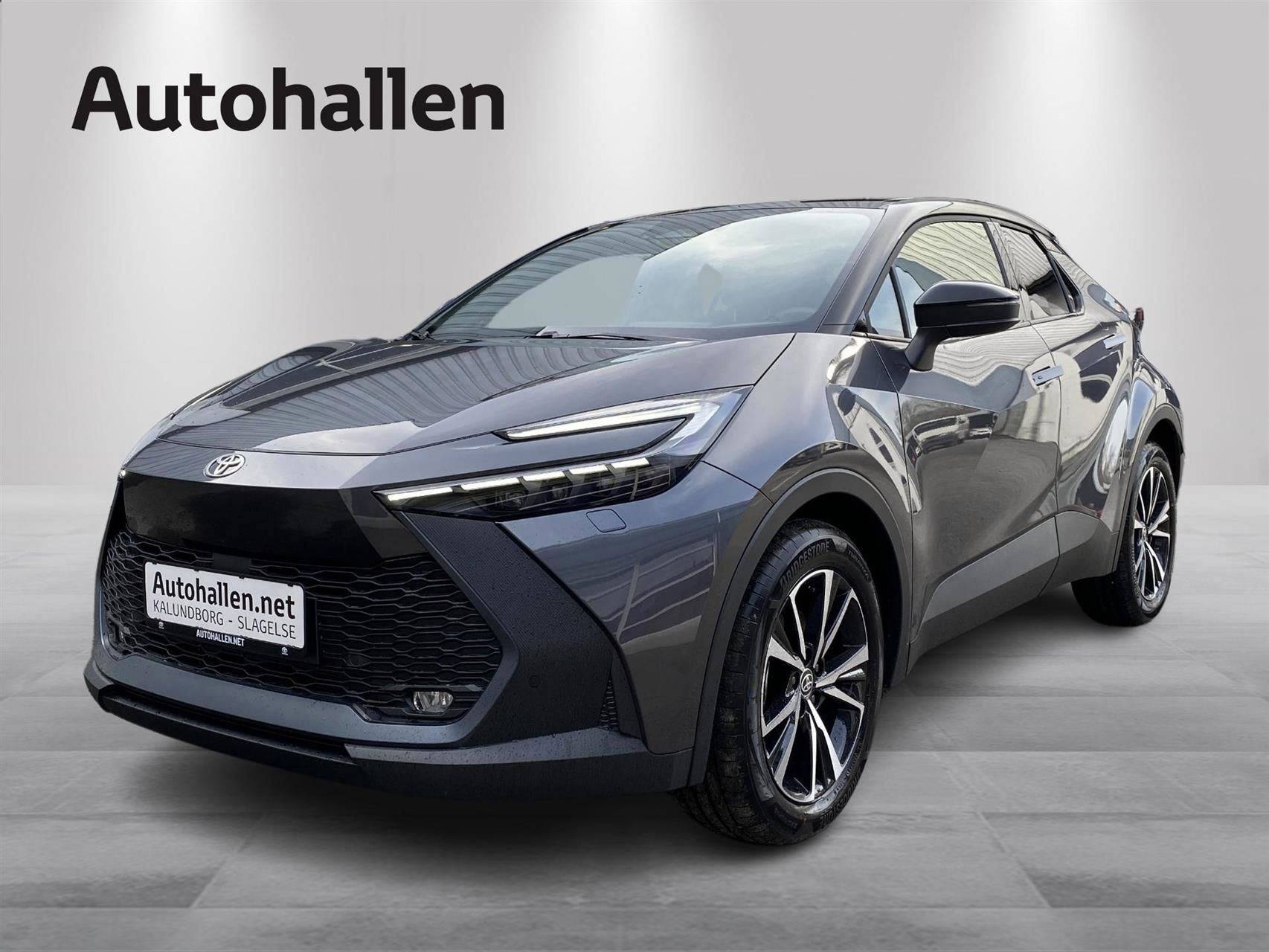 Billede af Toyota C-HR 2,0 Plugin-hybrid Style Smart Bi-tone E-CVT 223HK 5d Trinl. Gear