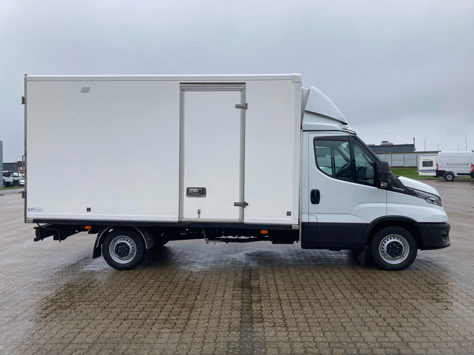 Billede af Iveco Daily 35S18 4100mm 3,0 D 180HK Ladv./Chas. 8g Aut.