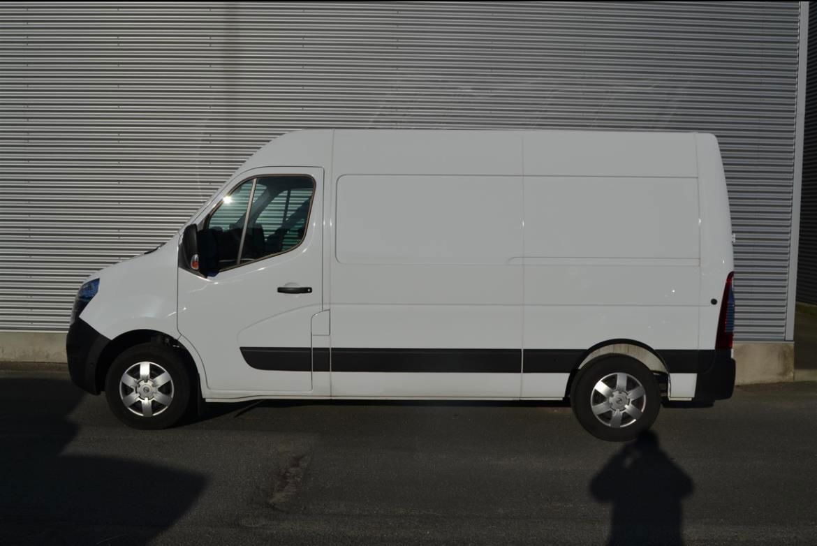 Billede af Nissan Interstar L2H2 2,3 DCi Tekna 150HK Van 6g