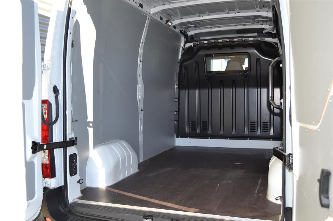 Billede af Nissan Interstar L2H2 2,3 DCi Tekna 150HK Van 6g