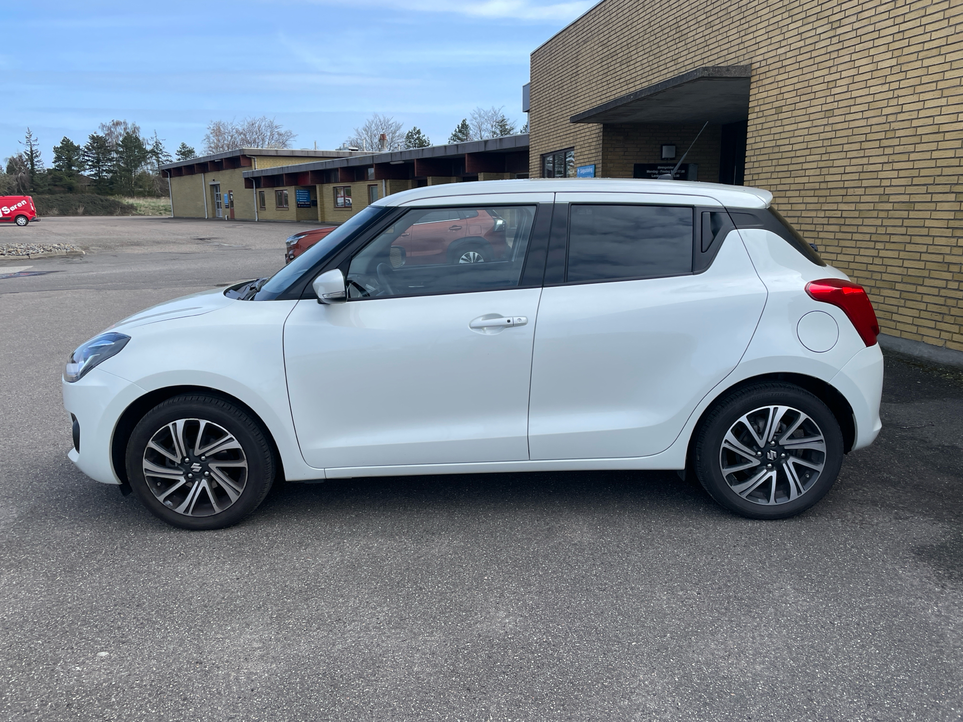 Billede af Suzuki Swift 1,2 Dualjet  Mild hybrid Exclusive AEB 83HK 5d