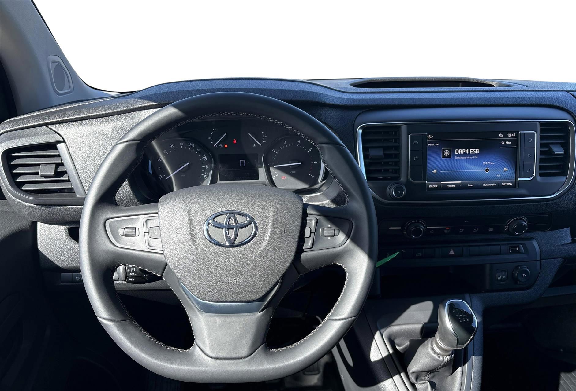 Billede af Toyota Proace 2.0D 144hp Long/En skydedør COMFORT Master