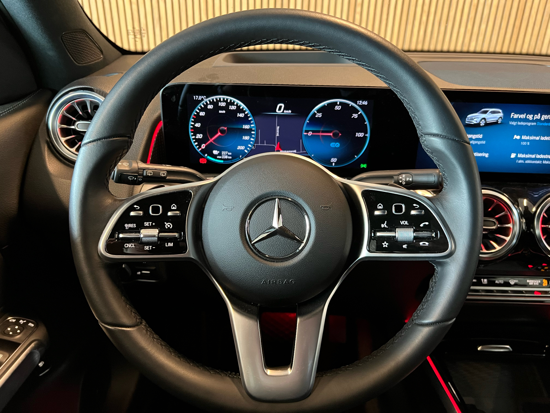 Billede af Mercedes-Benz EQB 250+ EL Progressive 7 pers. 190HK 5d Aut.