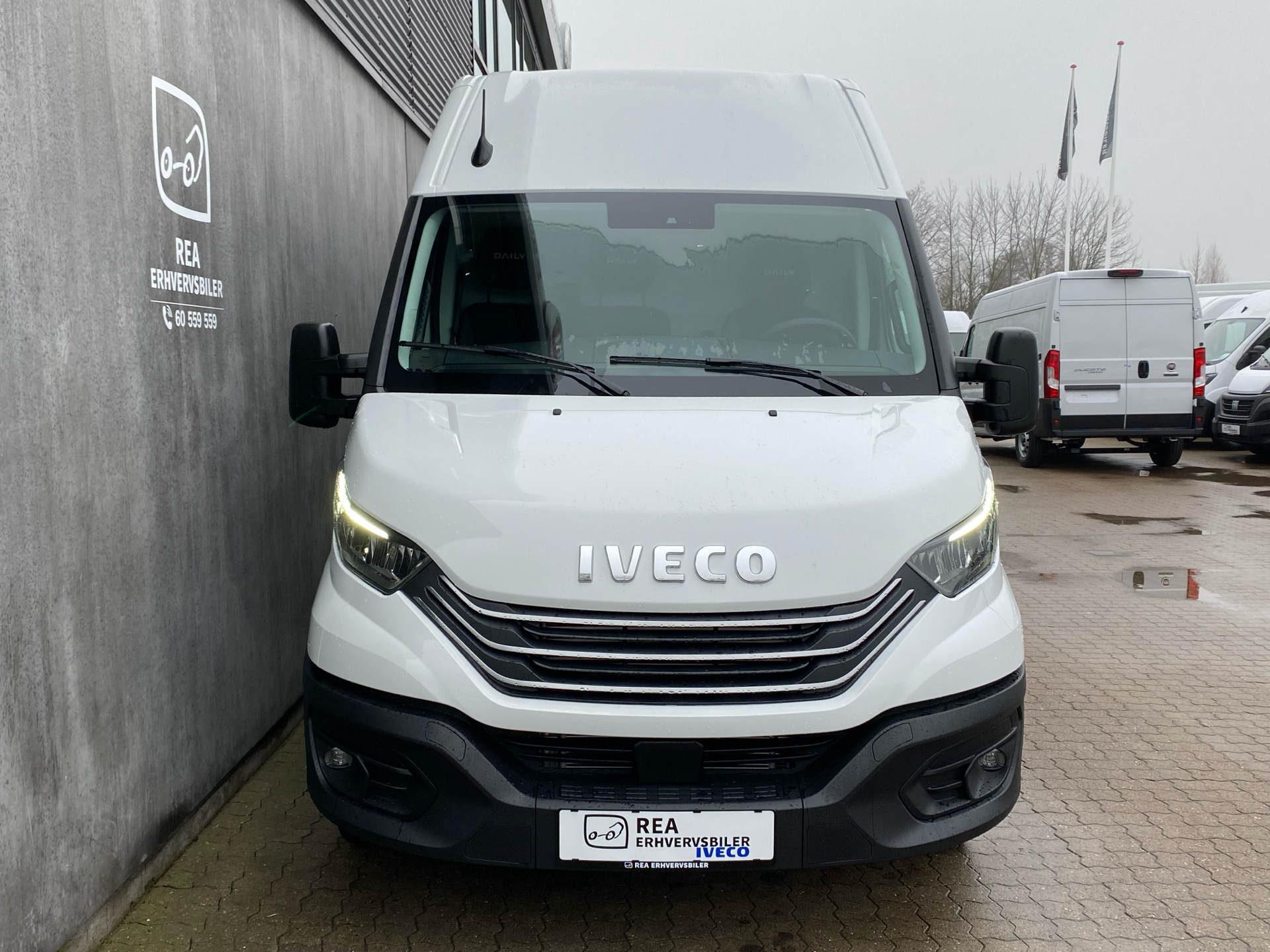 Billede af Iveco Daily 35C18 12m3 3,0 D Hi-Matic 180HK Van 8g Aut.