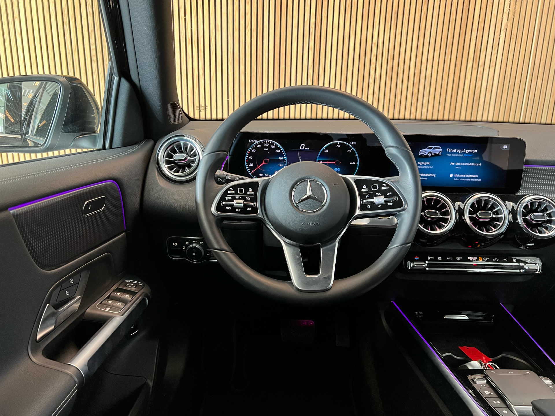 Billede af Mercedes-Benz EQB 250 EL Progressive 7 pers. 190HK 5d Aut.