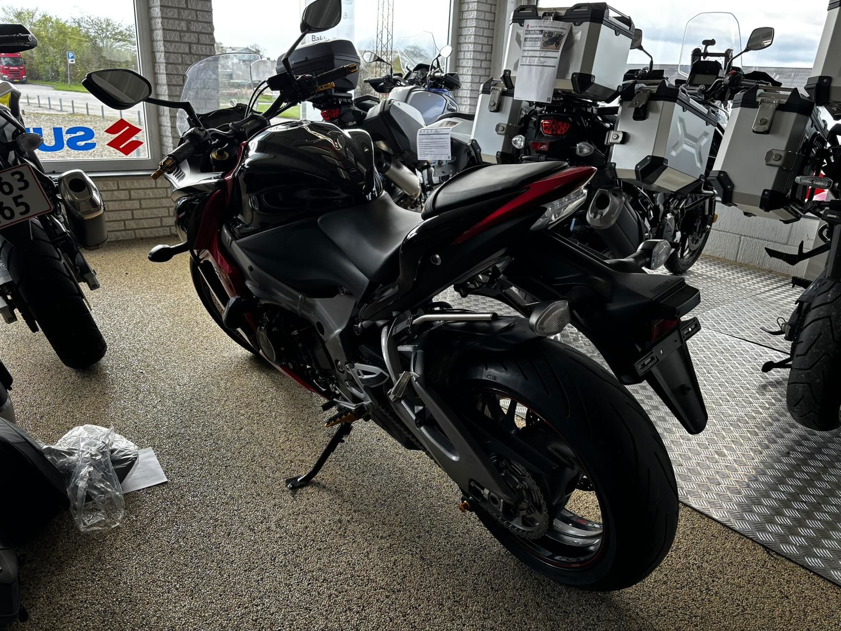 Billede af Suzuki GSX-S 1000 1000 F ABS Yoshimura Edition 145HK 6g