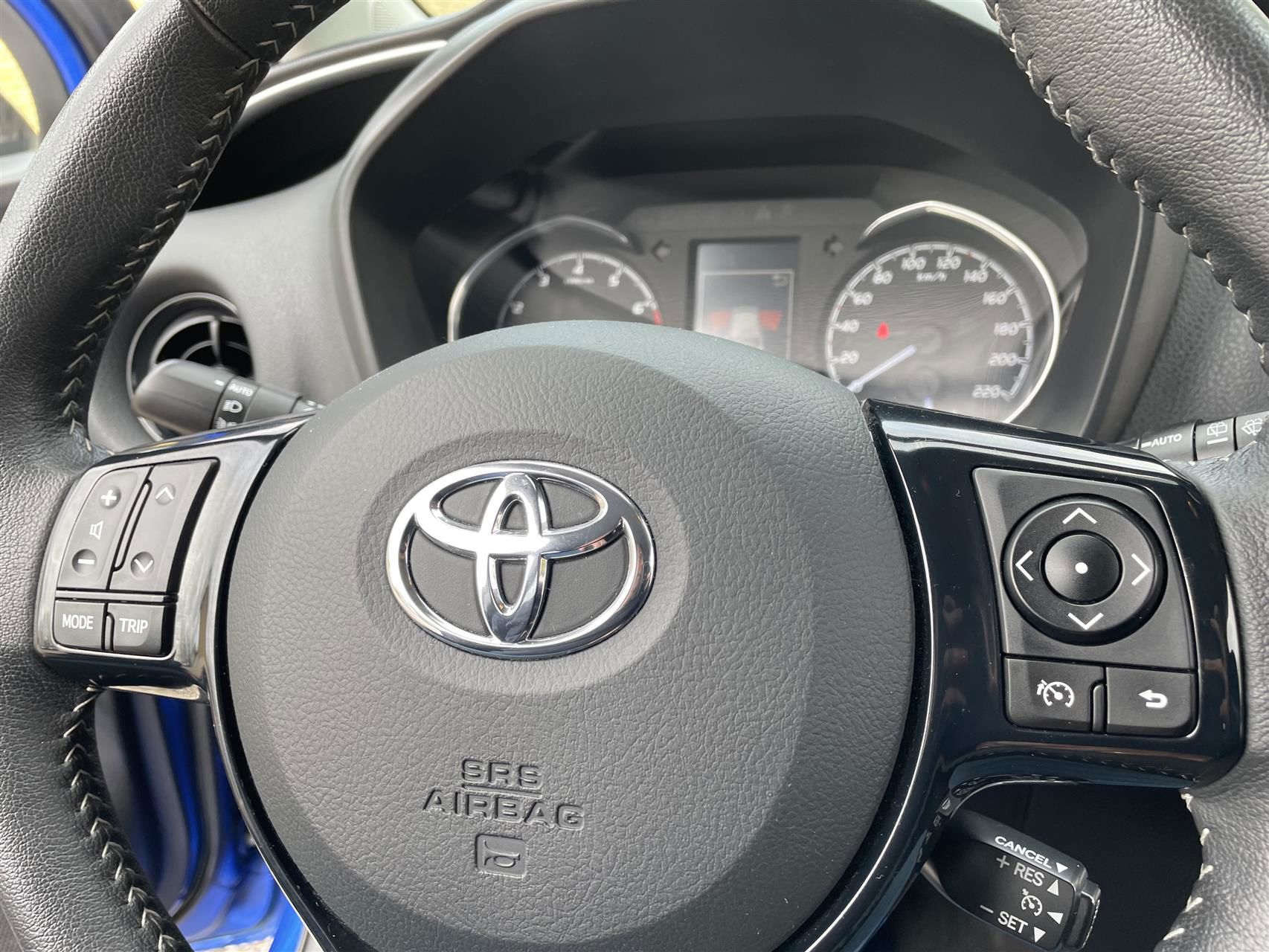 Billede af Toyota Yaris 1,5 VVT-I T3 Premiumpakke 111HK 5d 6g