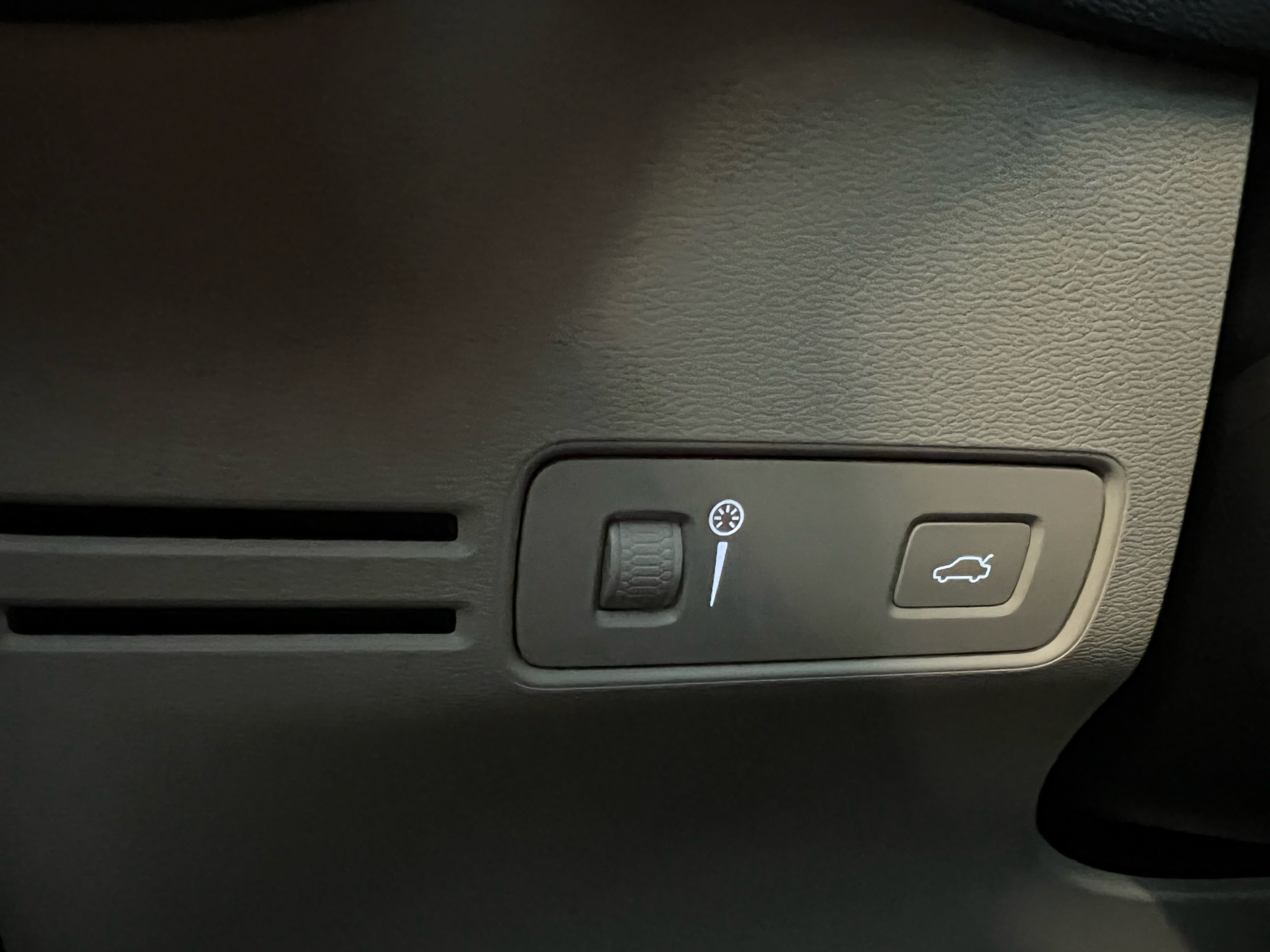 Billede af Volvo XC40 2,0 D3 150HK 5d 8g Aut.