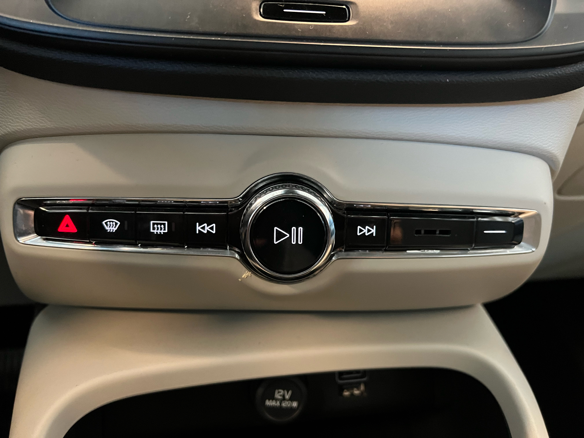 Billede af Volvo XC40 2,0 D3 150HK 5d 8g Aut.