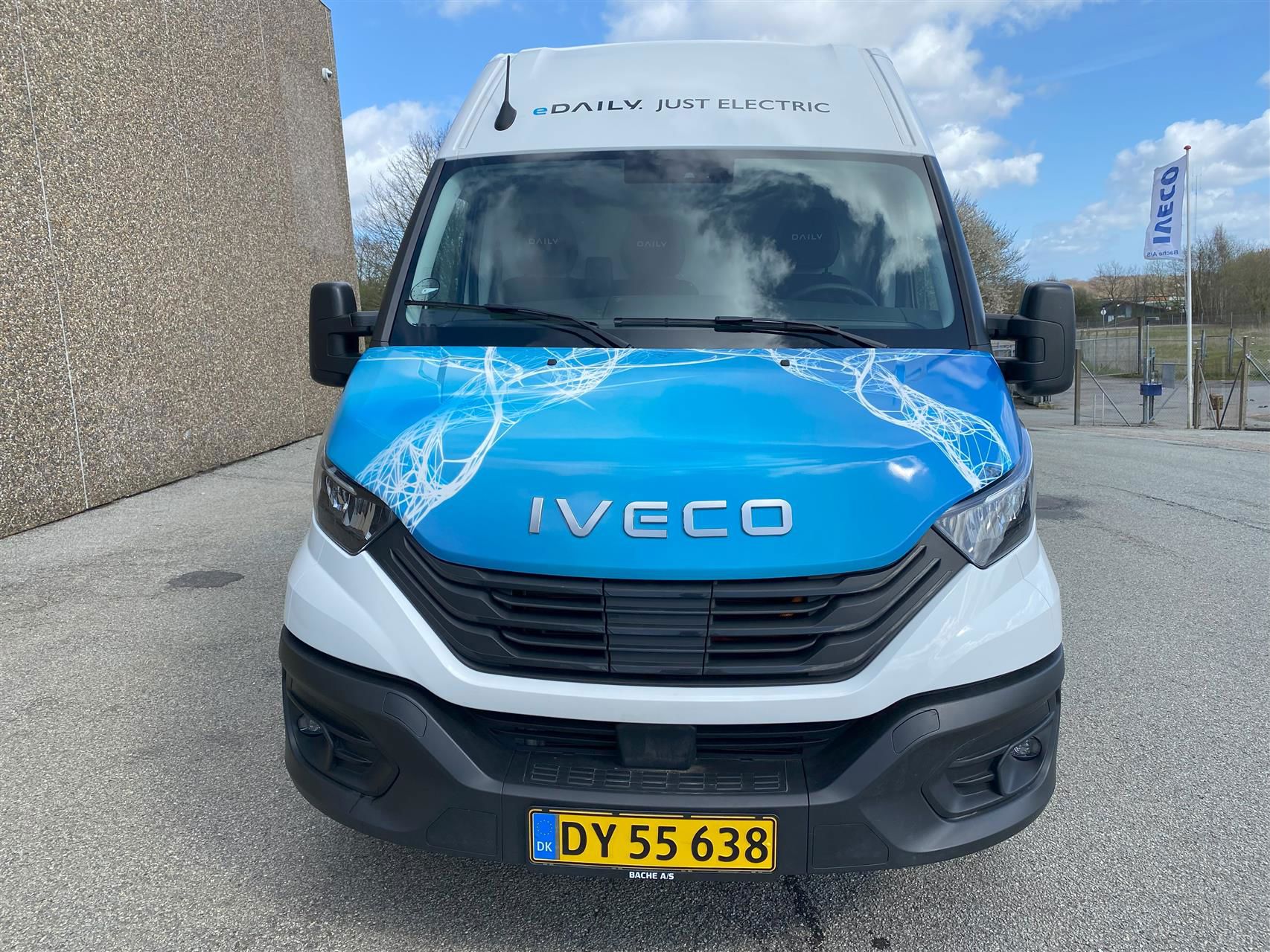 Billede af Iveco eDaily 35S14E 12m3 EL 190HK Van Aut.