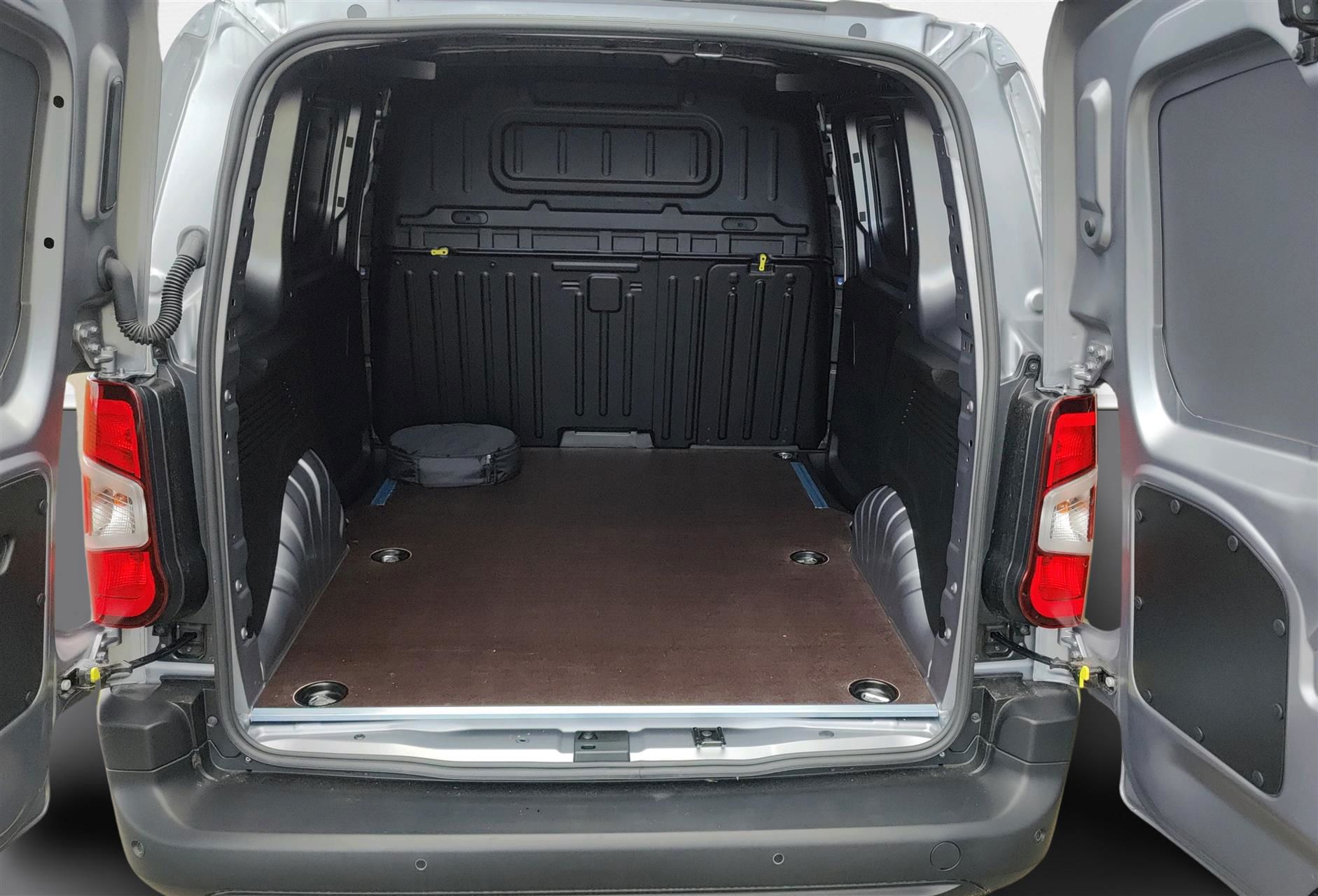 Billede af Toyota Proace City Electric Medium EL Comfort 2 Skydedøre 136HK Van Aut.