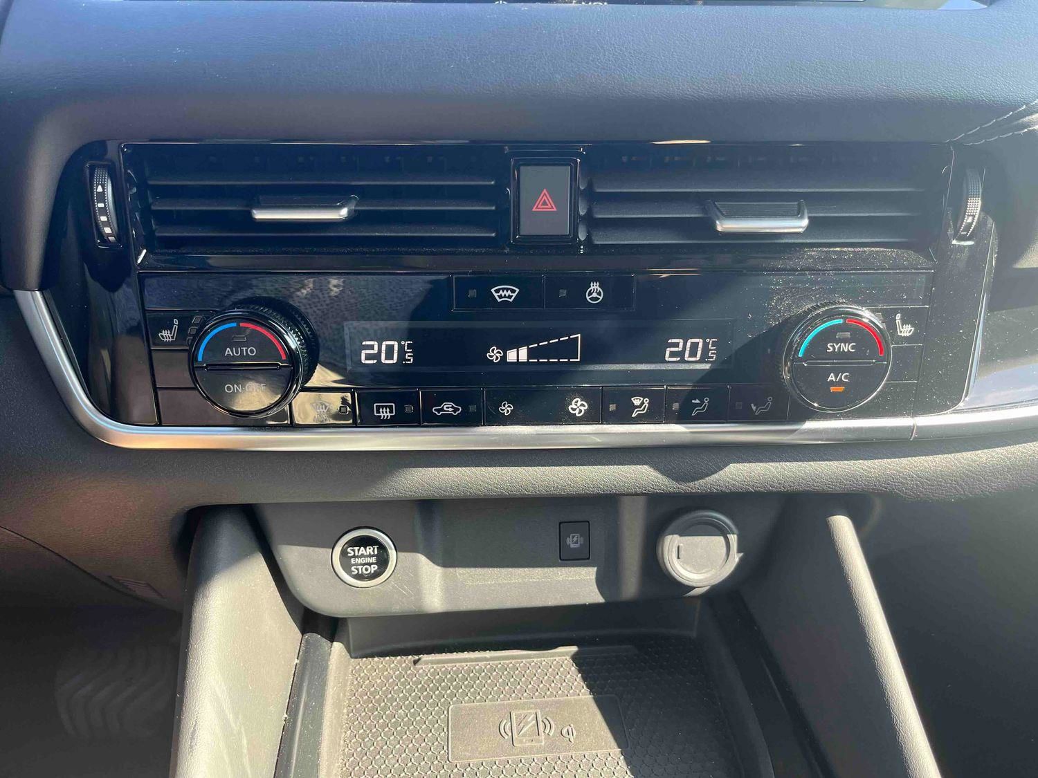 Billede af Nissan Qashqai 1,3 MHEV N-Connecta Comfort pakke X-Tronic 158HK 5d Aut. 