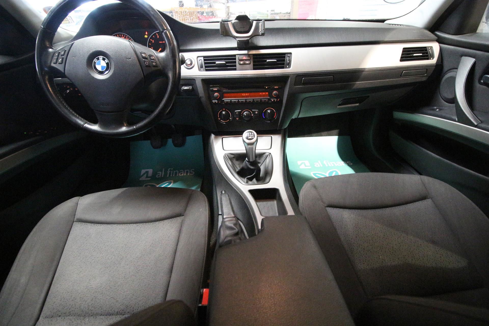 Billede af BMW 320i Touring 2,0 150HK Stc 6g