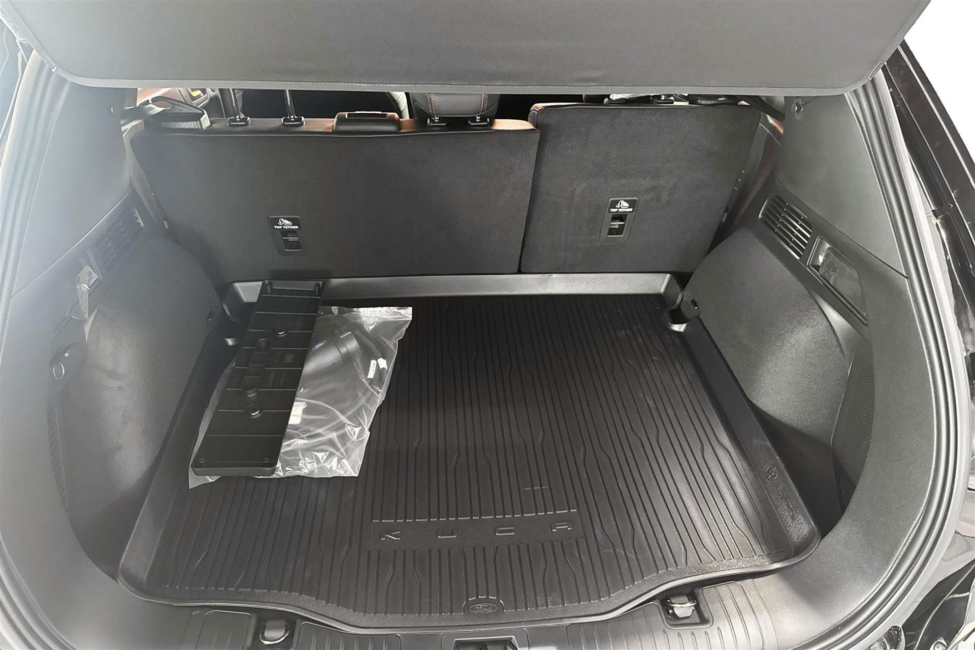 Billede af Ford Kuga 2,5 Plugin-hybrid ST-Line X CVT 225HK 5d Trinl. Gear