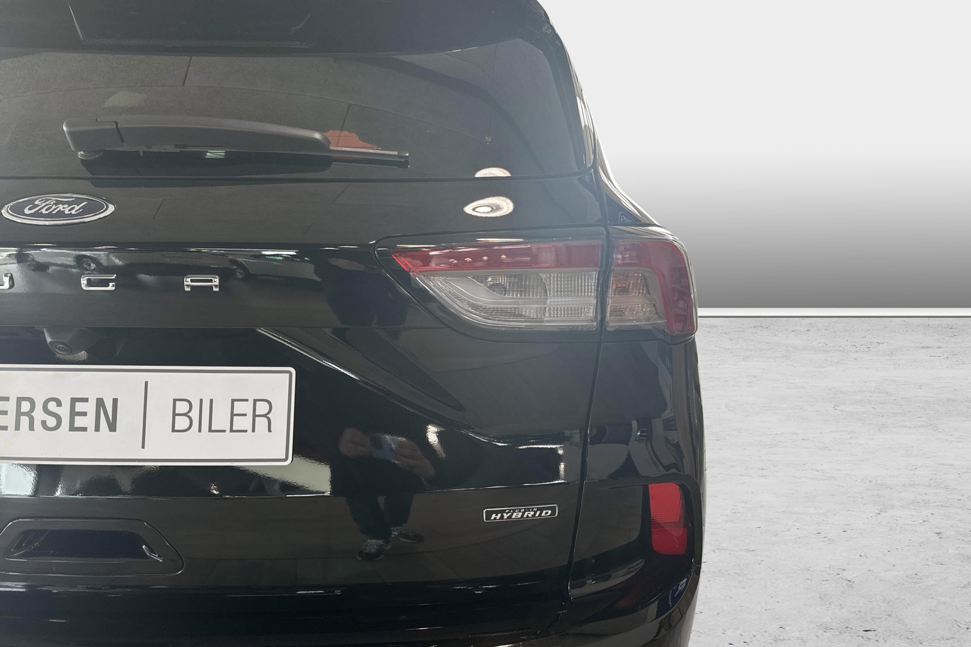 Billede af Ford Kuga 2,5 Plugin-hybrid ST-Line X CVT 225HK 5d Trinl. Gear