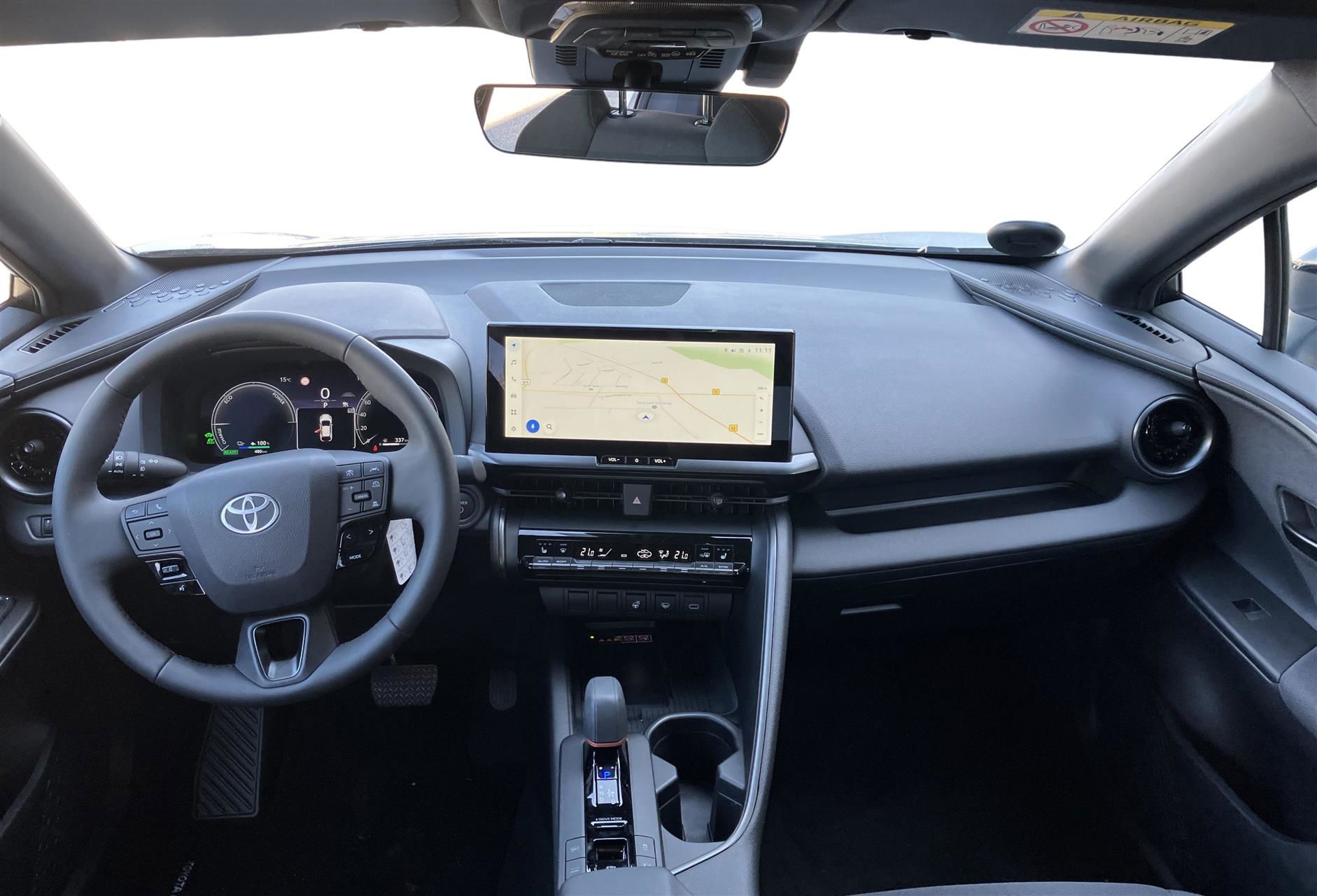 Billede af Toyota C-HR 2,0 Plugin-hybrid Style Smart Bi-tone E-CVT 223HK 5d Trinl. Gear