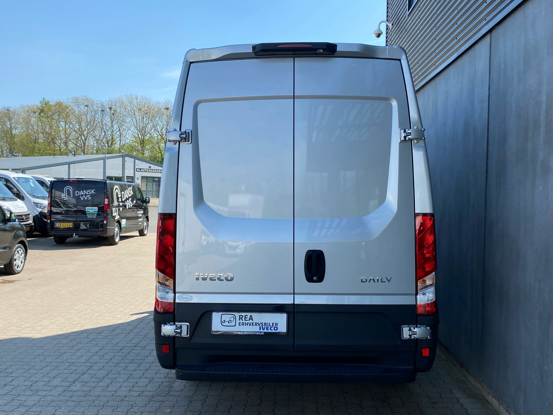 Billede af Iveco Daily 35S18 12m3 3,0 D 180HK Van 8g Aut.