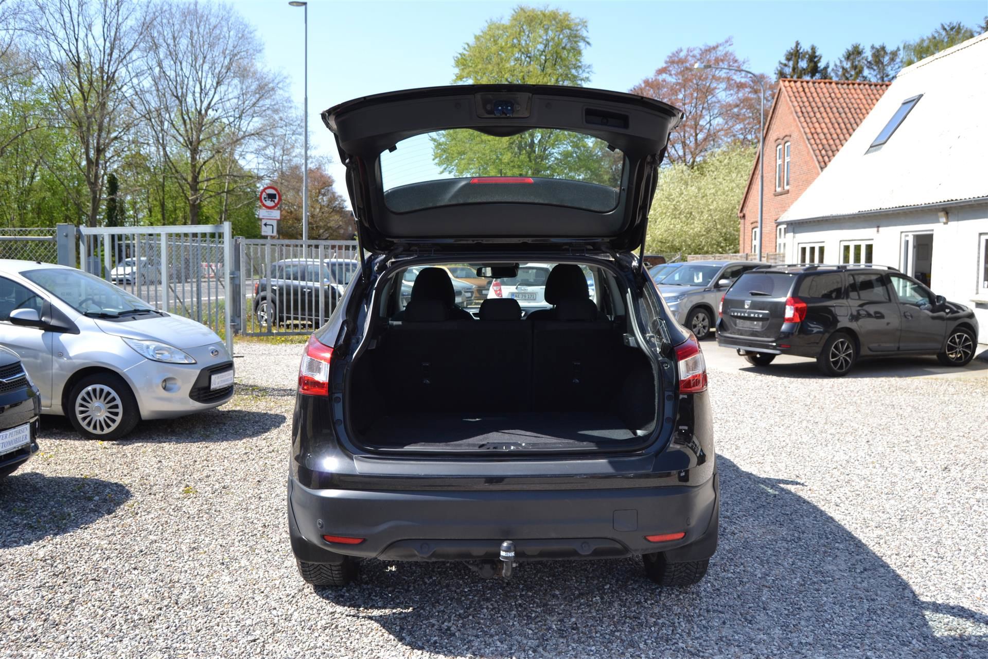 Billede af Nissan Qashqai 1,2 Dig-T Acenta Connect 115HK 5d 6g