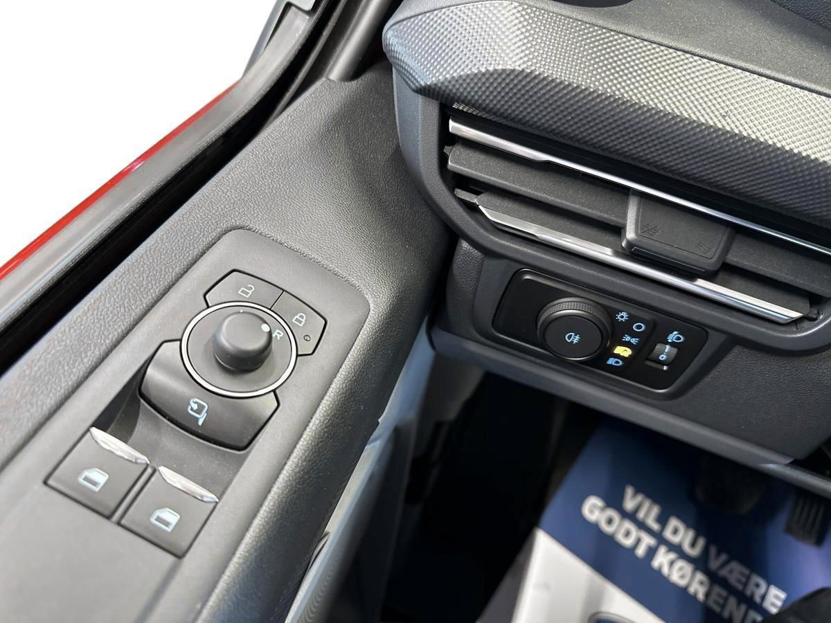 Billede af Ford Transit Custom 300 L2H1 2,0 EcoBlue Limited 170HK Van 8g Aut.