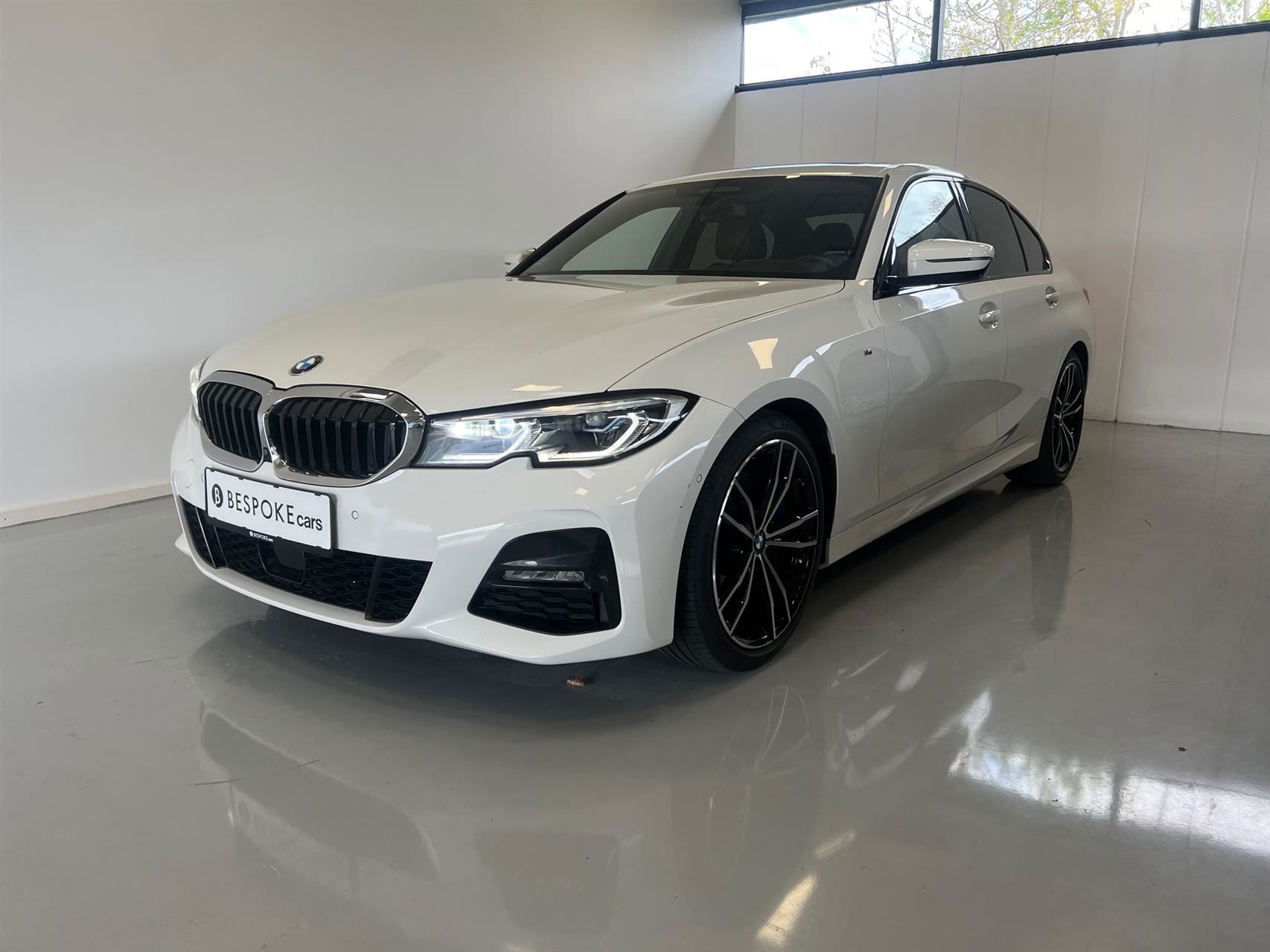 Billede af BMW 330d 3,0 D M-Sport 265HK 8g Aut.