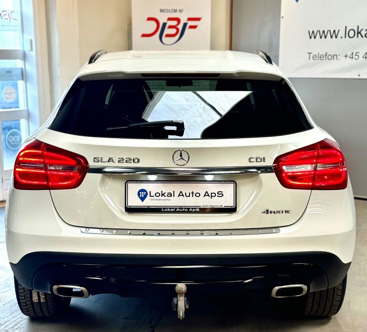 Mercedes-Benz GLA220 d 2014