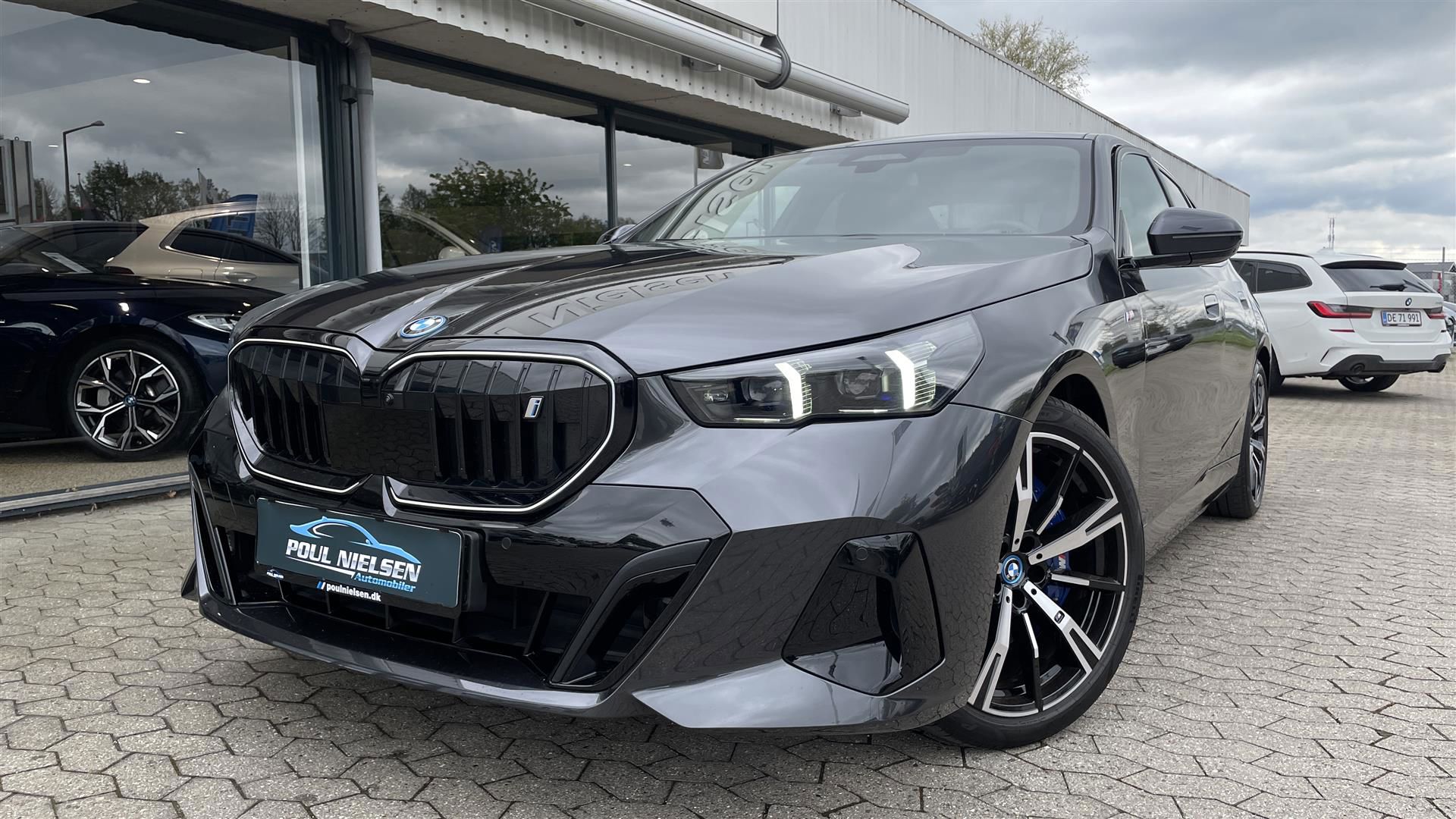 BMW i5 2024