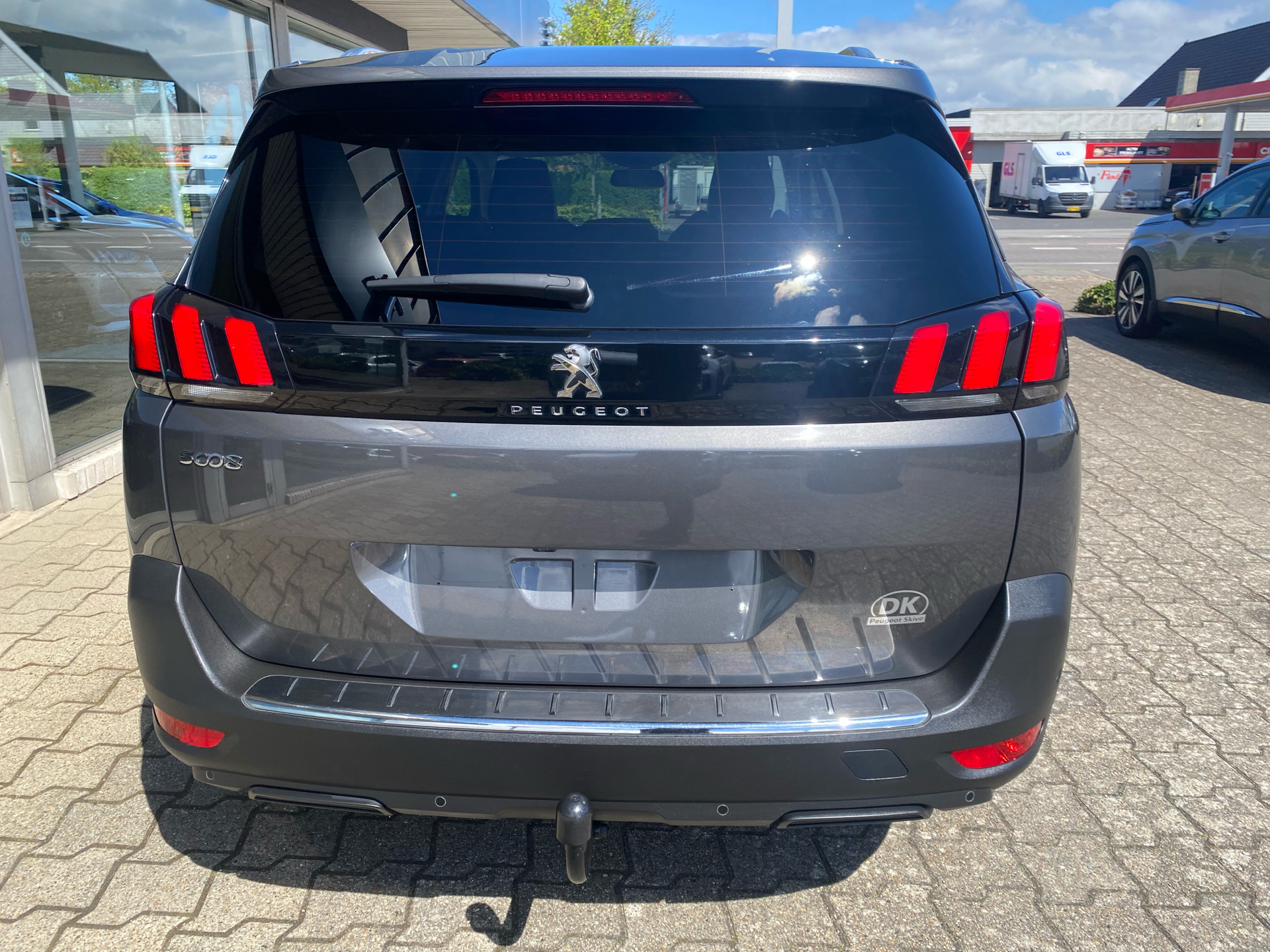 Billede af Peugeot 5008 1,2 e-THP Allure 130HK 5d