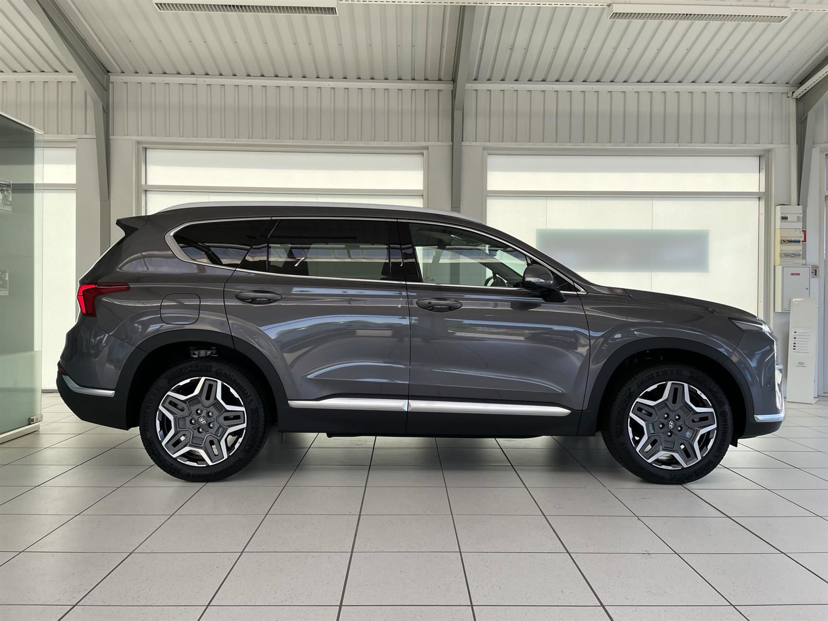 Billede af Hyundai Santa Fe 1,6 T-GDI  Plugin-hybrid Advanced 4WD 265HK 5d 6g Aut.