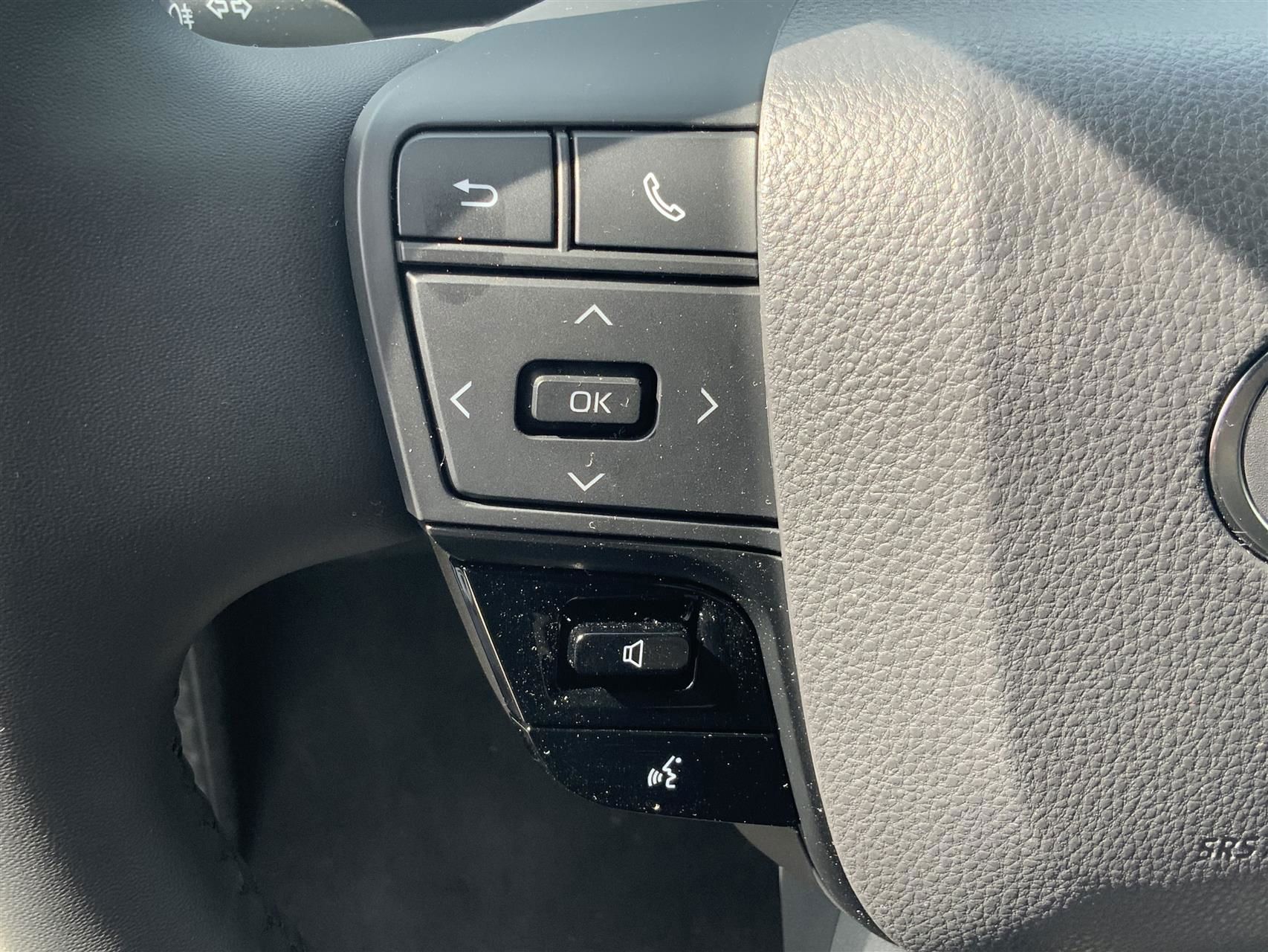 Billede af Toyota C-HR 1,8 Hybrid Style Multidrive S 140HK 5d 6g