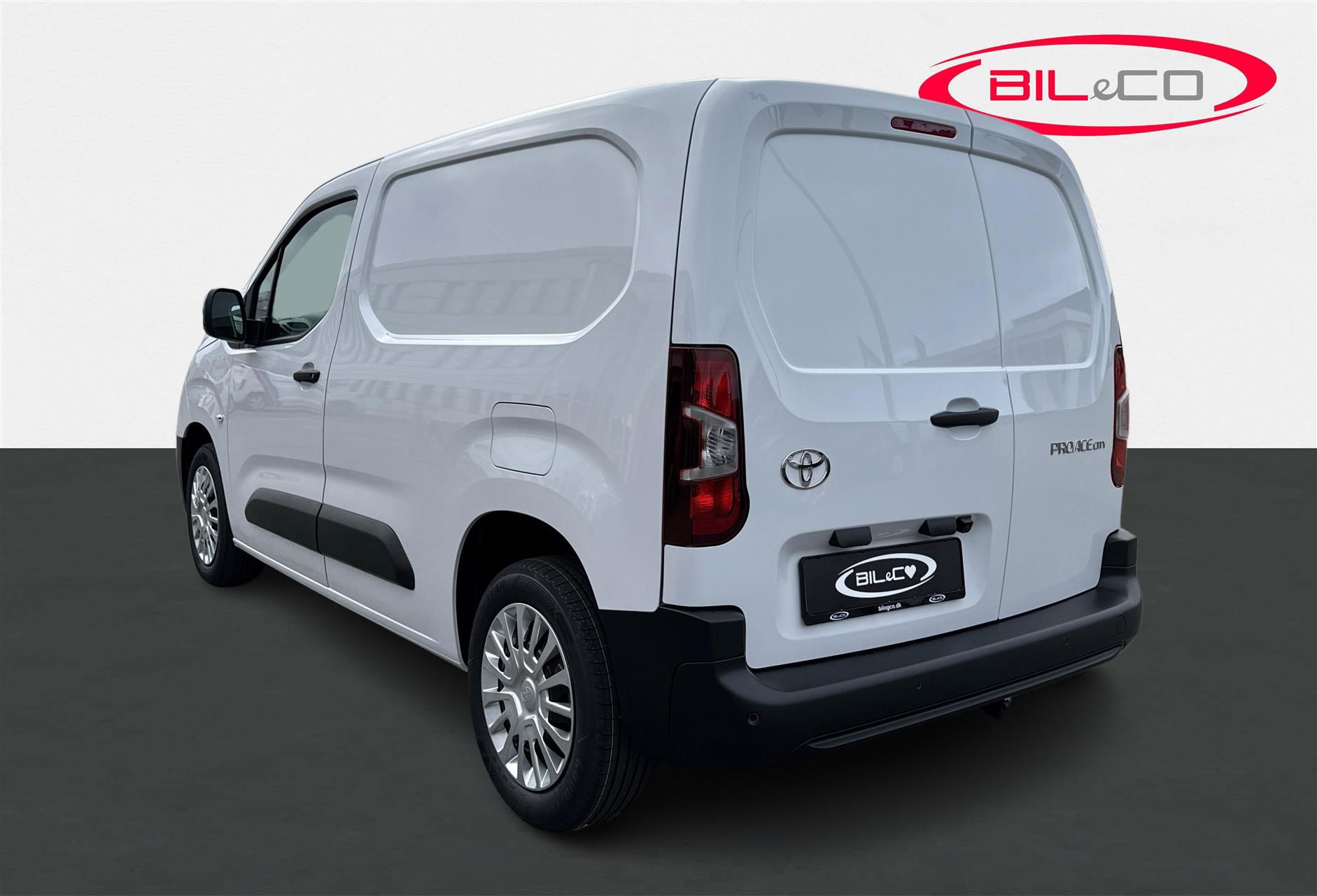 Billede af Toyota Proace City 1.2 benzin 110hp Medium/En skydedør Comfort Master