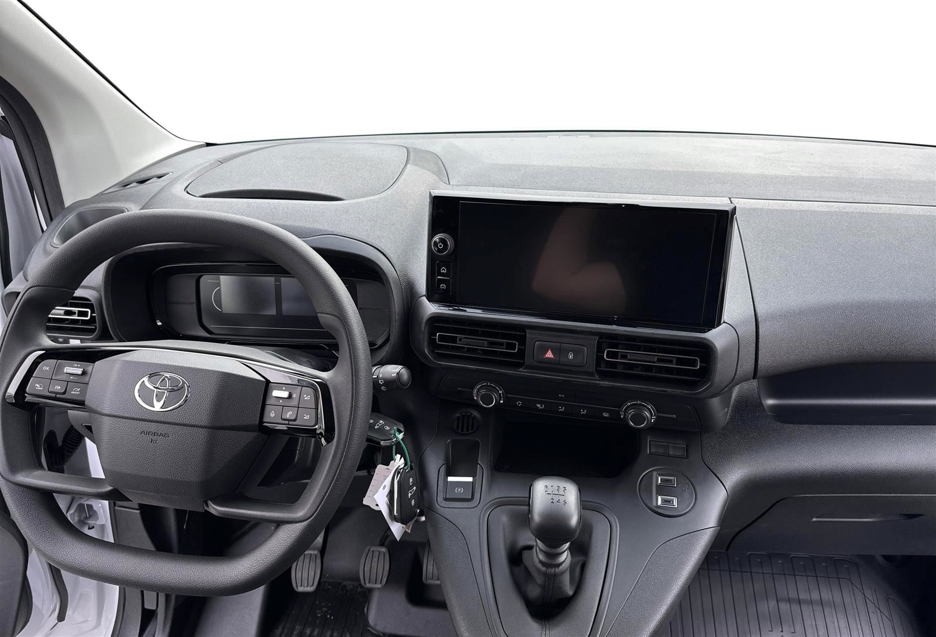 Billede af Toyota Proace City 1.2 benzin 110hp Medium/En skydedør Comfort Master