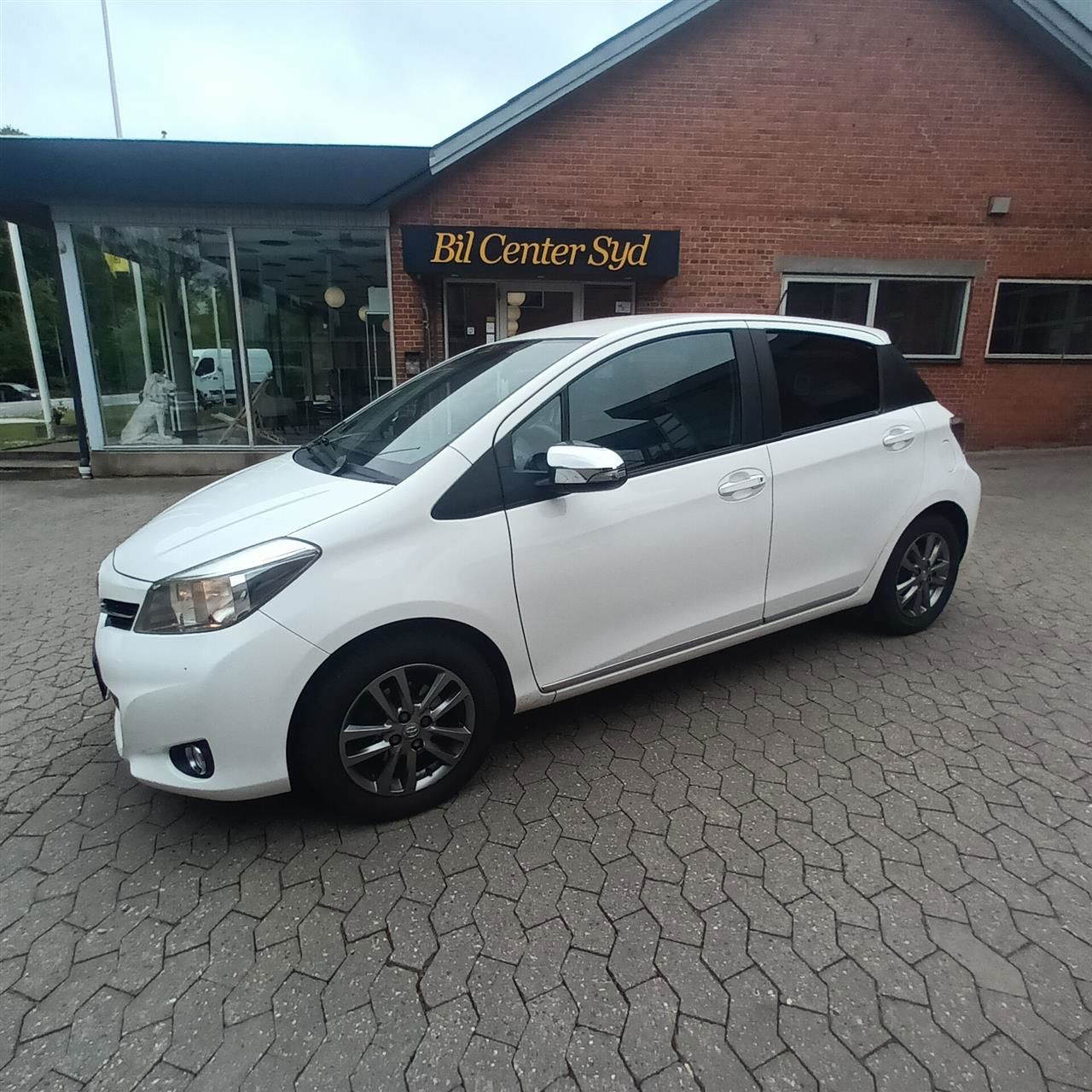 Billede af Toyota Yaris 1,0 VVT-I T2 Style 69HK 5d