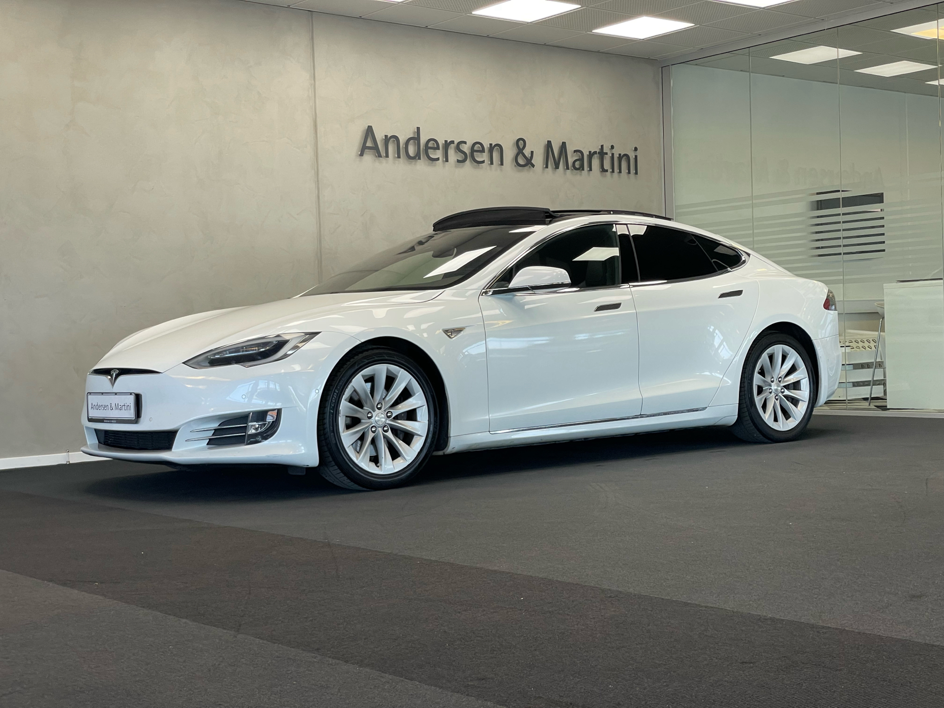 Billede af Tesla Model S 90D EL AWD 525HK 5d Aut.