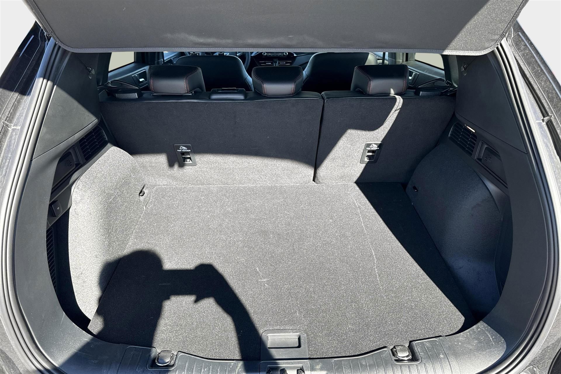 Billede af Ford Kuga 2,5 Plugin-hybrid ST-Line X CVT 225HK 5d Trinl. Gear