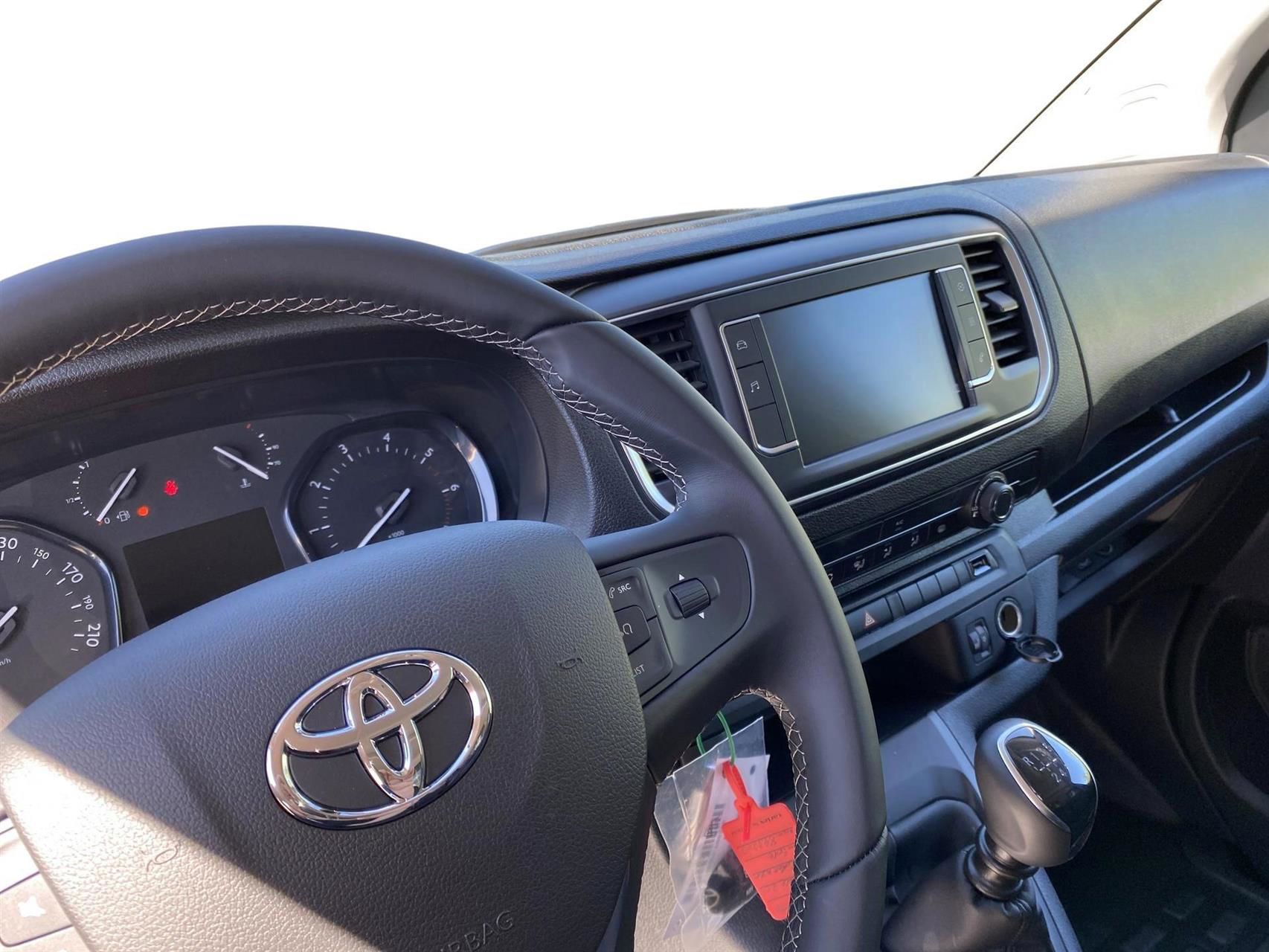 Billede af Toyota Proace Long 2,0 D Comfort Master 144HK Van 6g