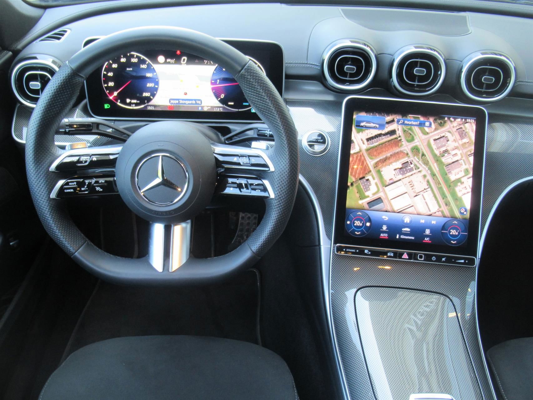 Billede af Mercedes-Benz C220 d 2,0 D Advantage AMG Night Edition 9G-Tronic 194HK Aut.