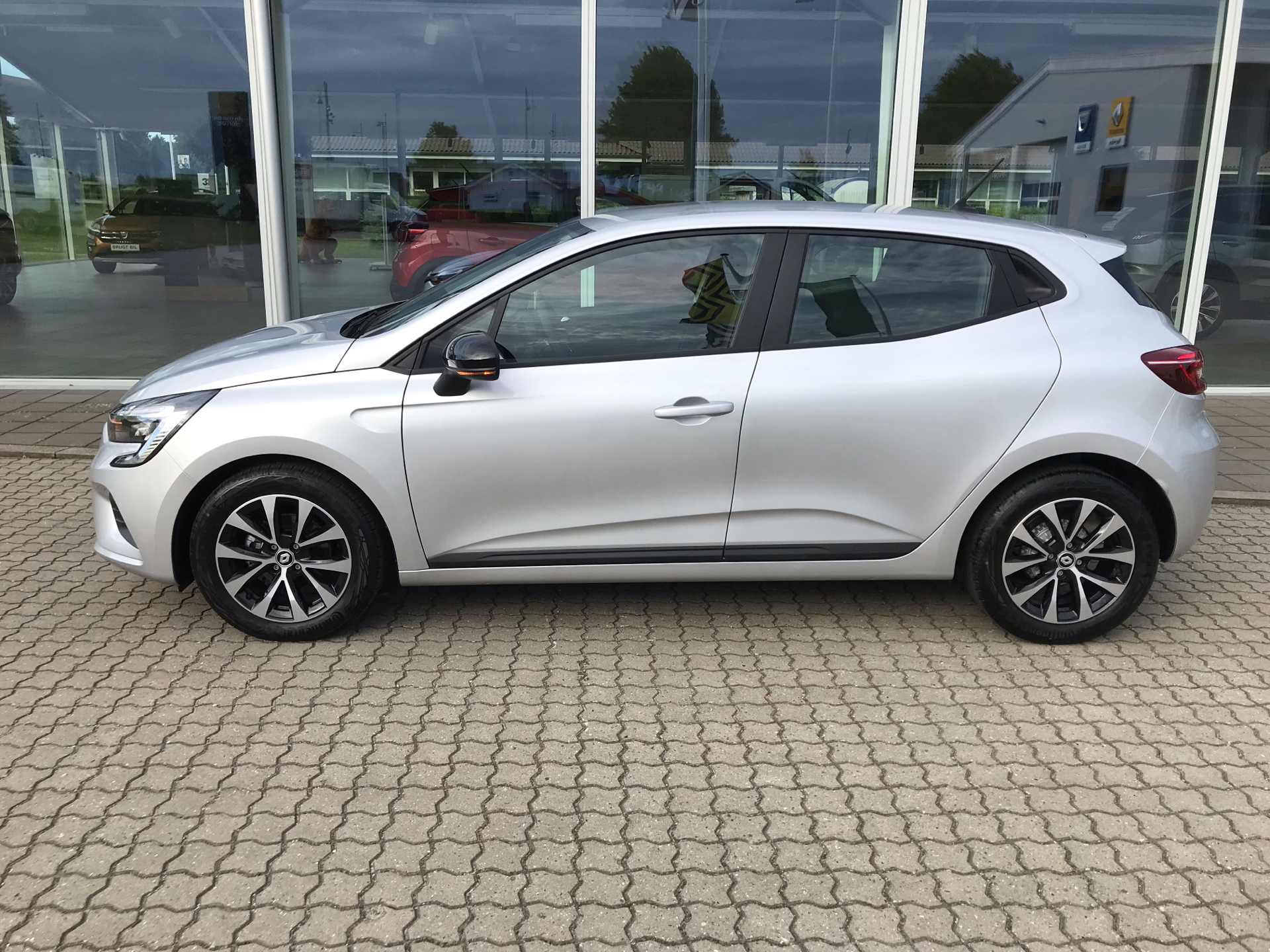 Billede af Renault Clio 1,0 TCE Equilibre X-Tronic 90HK 5d Aut.