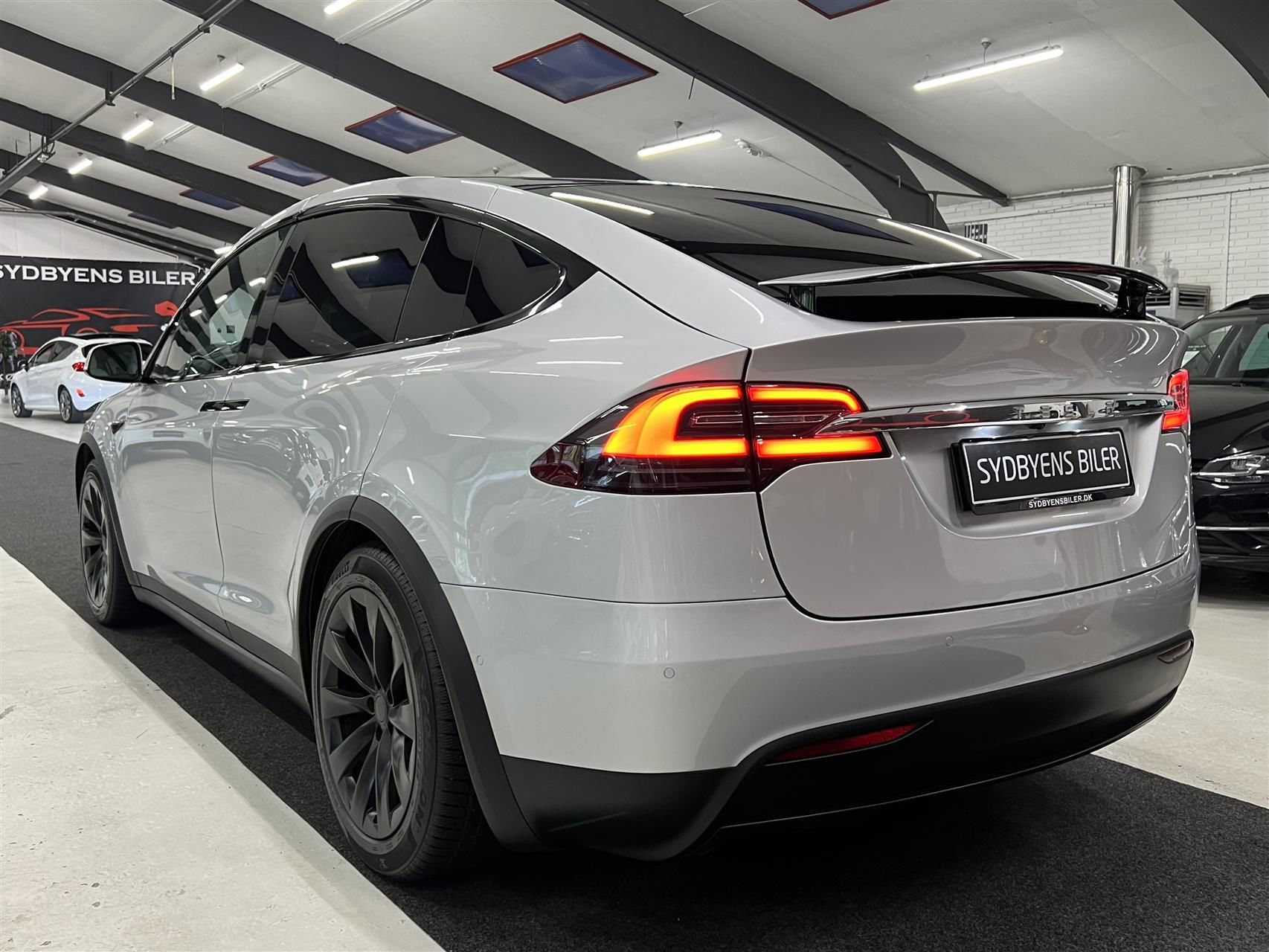 Tesla Model X 2017