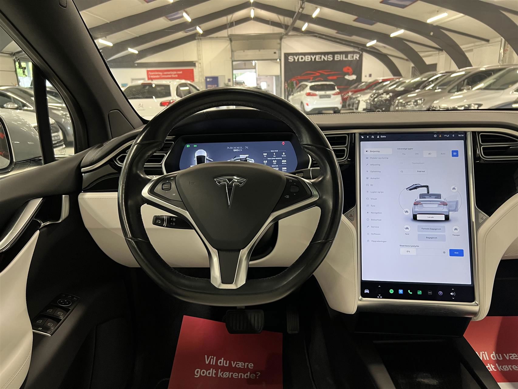 Tesla Model X 2017