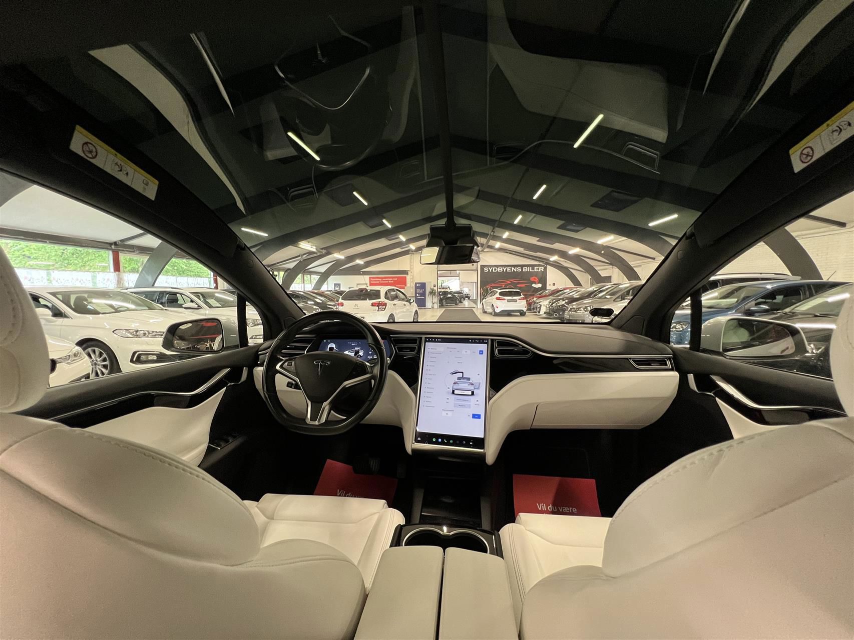 Tesla Model X 2017