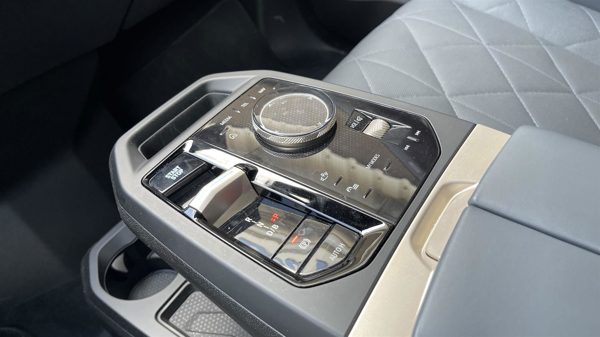 Billede af BMW iX 50 Super Charged XDrive 523HK 5d Aut.