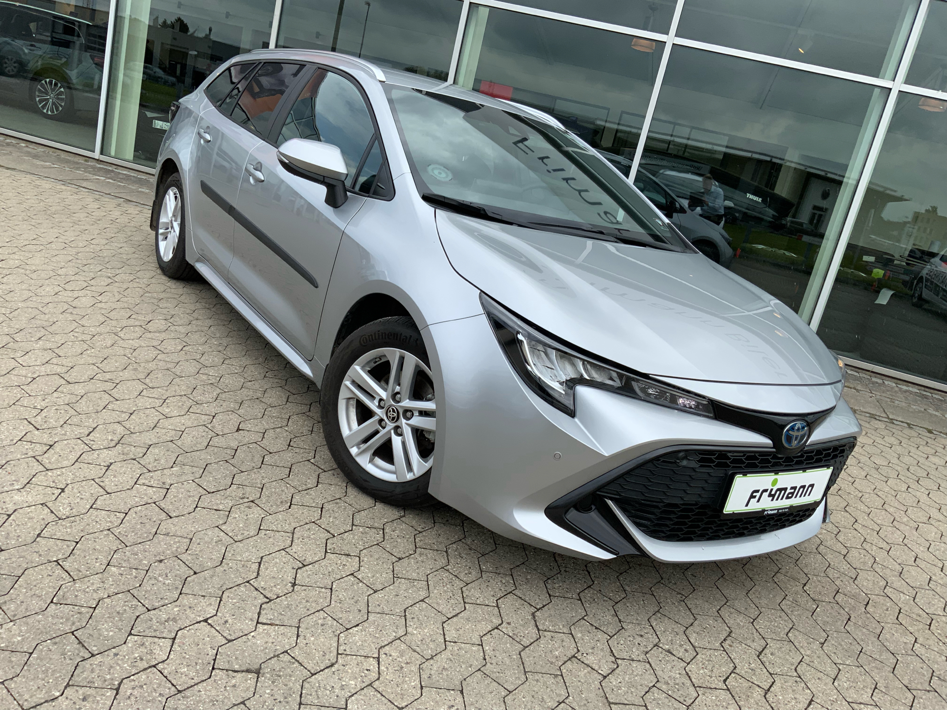 Billede af Toyota Corolla Touring Sports 1,8 Hybrid Active Smart E-CVT 122HK Stc Trinl. Gear