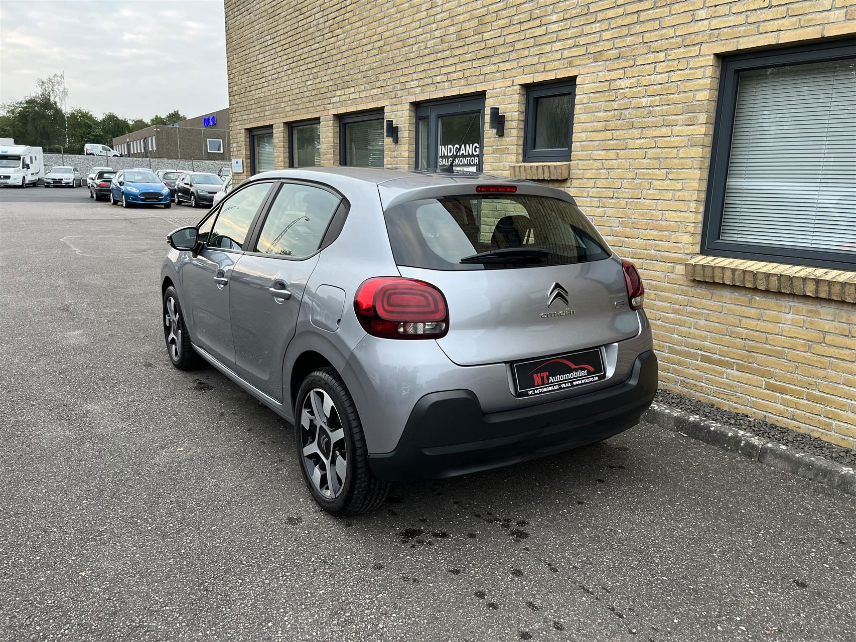 Billede af Citroën C3 1,2 PureTech Iconic Limited start/stop 82HK 5d