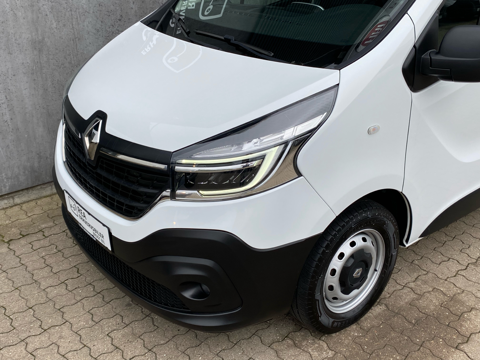 Billede af Renault Trafic T29 L2H1 2,0 DCI 145HK Van 6g