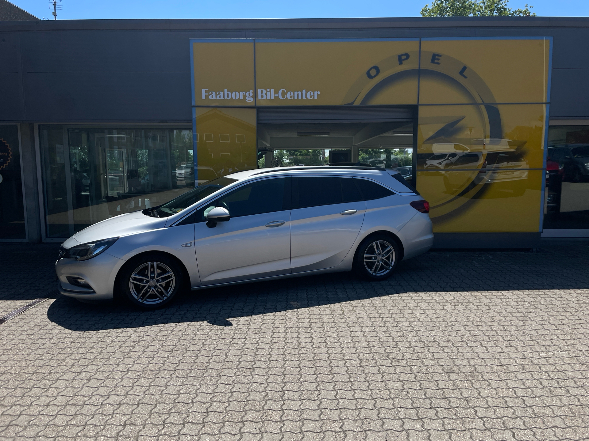 Billede af Opel Astra Sports Tourer 1,4 Turbo Enjoy Start/Stop 150HK Stc 6g